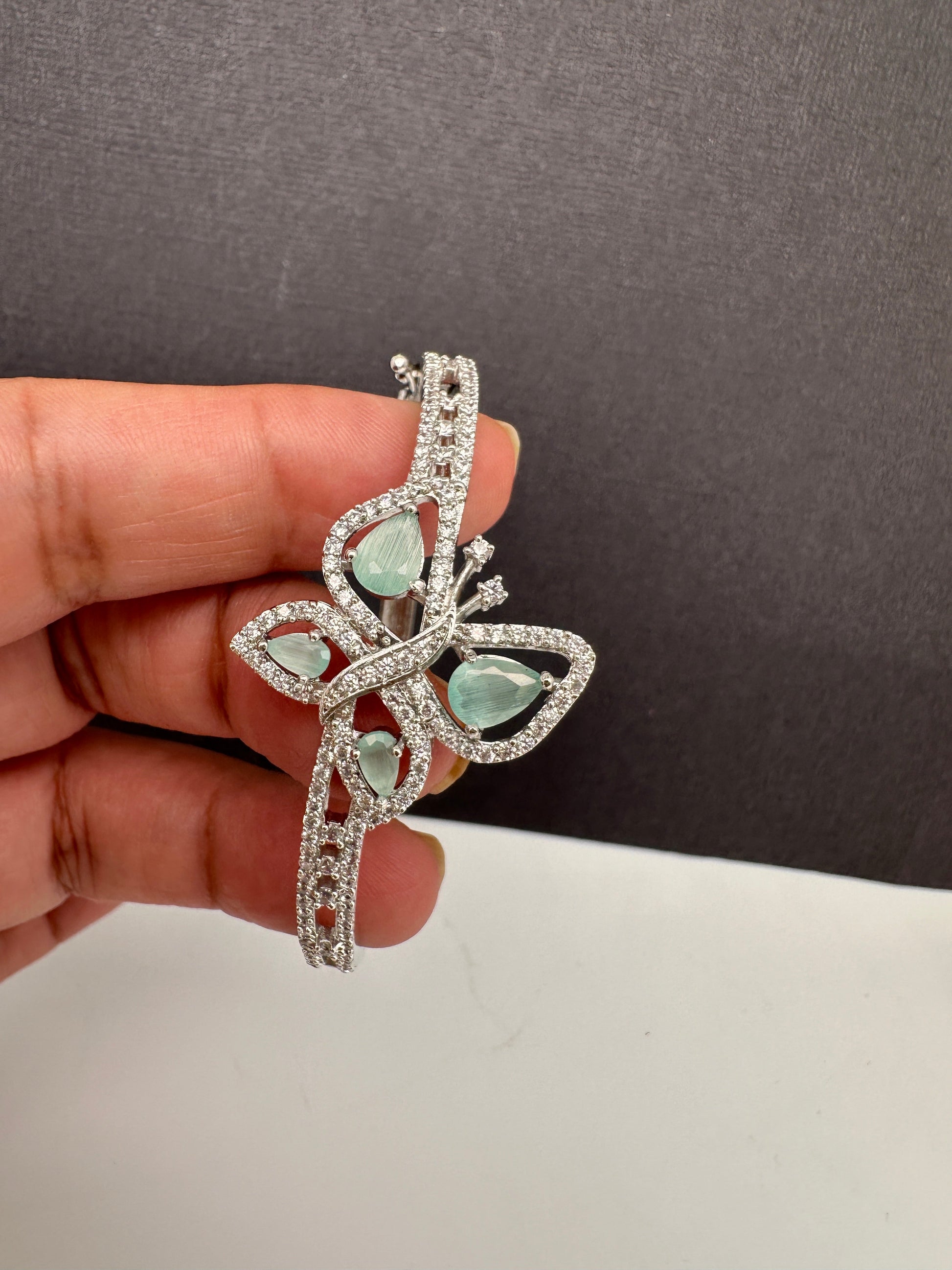 CZ Silver Finish Color Stone Openable Bracelet - LightGreen