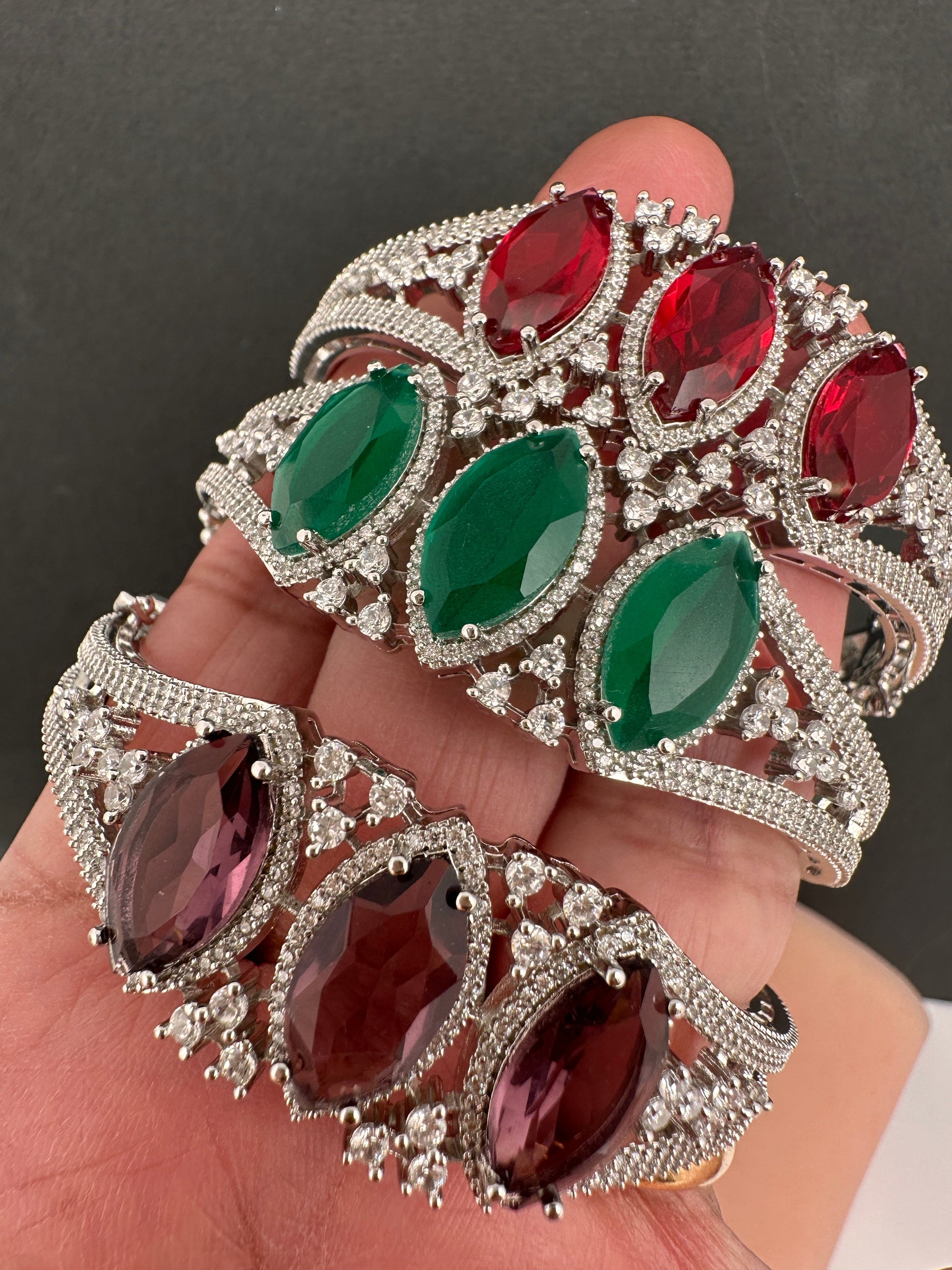 Silver Color Stone Openable Bracelet - Red