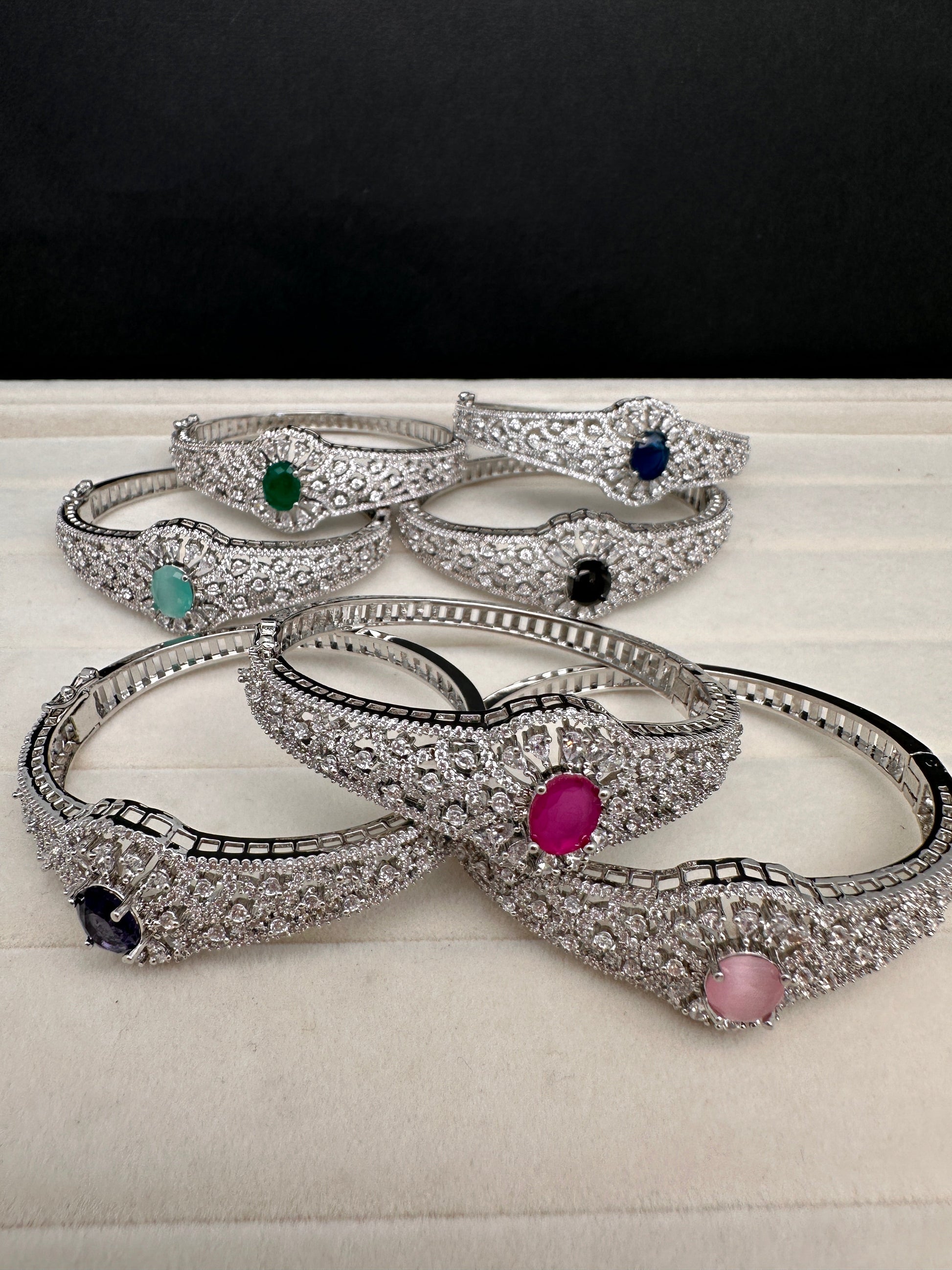 Silver Color Stone Openable Bracelet - Red