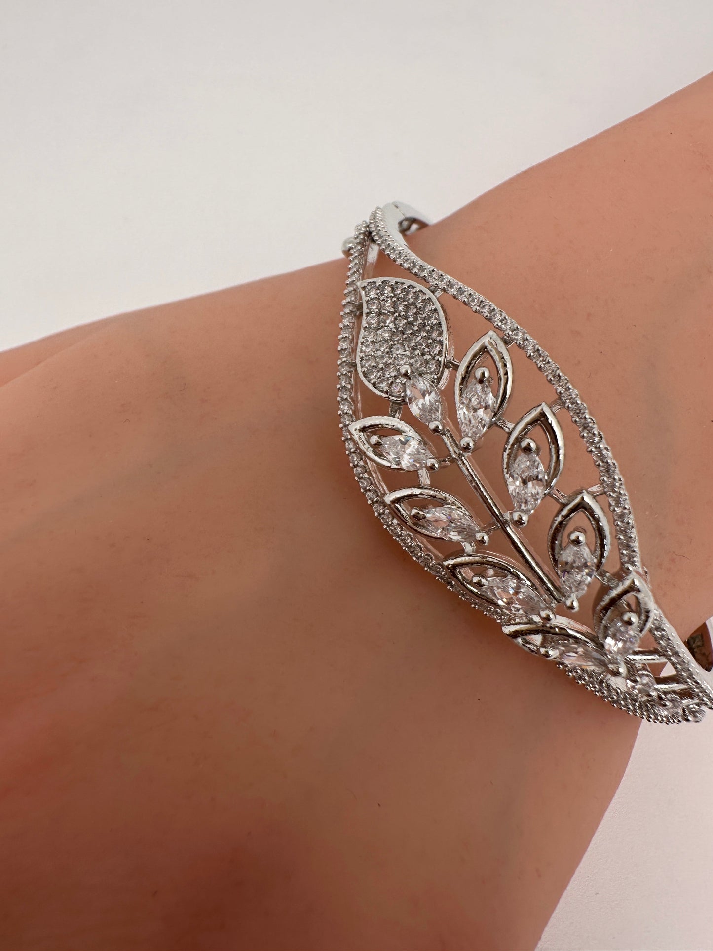 AD Silver Openable Kada Bracelet