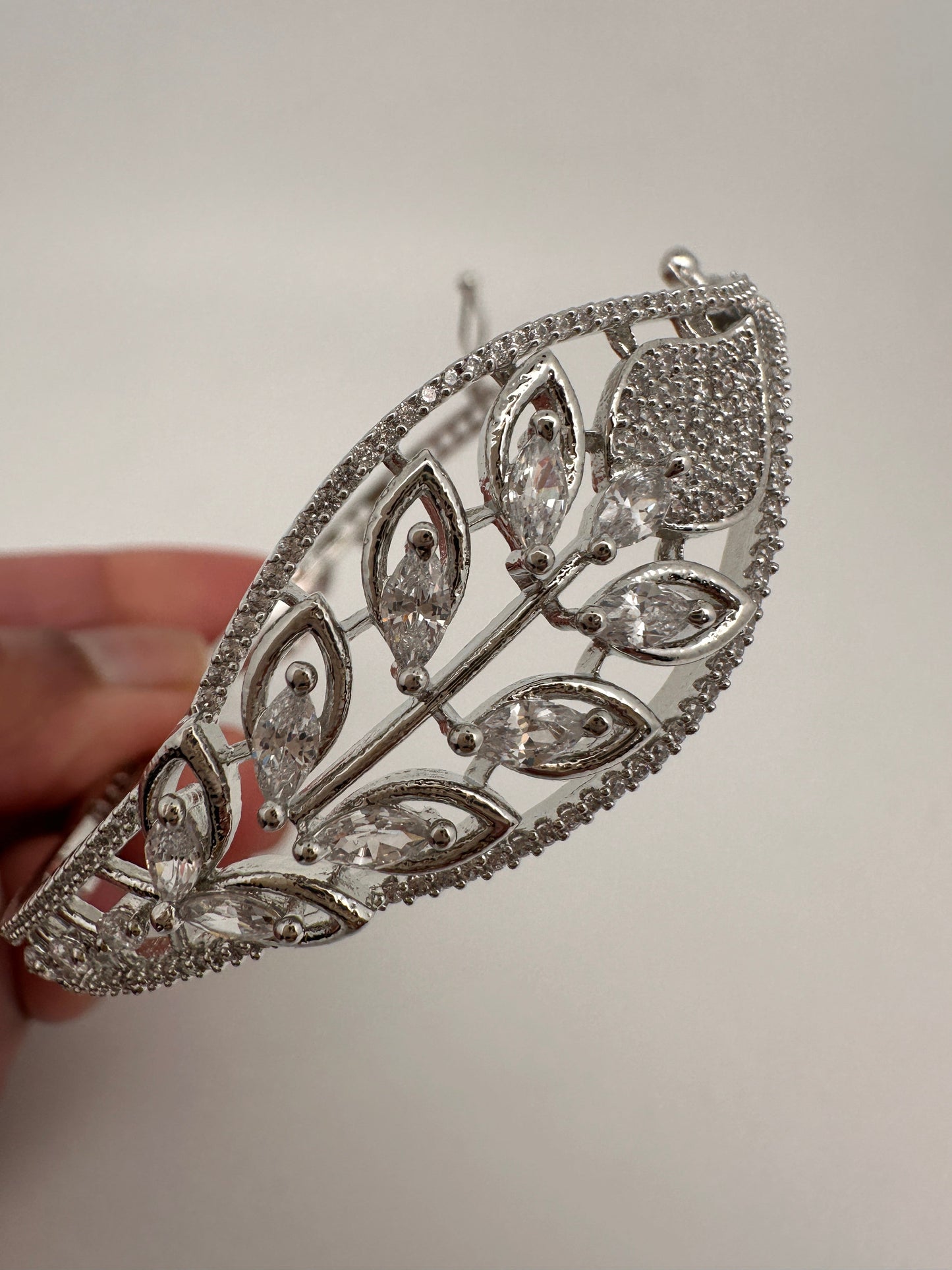 AD Silver Openable Kada Bracelet