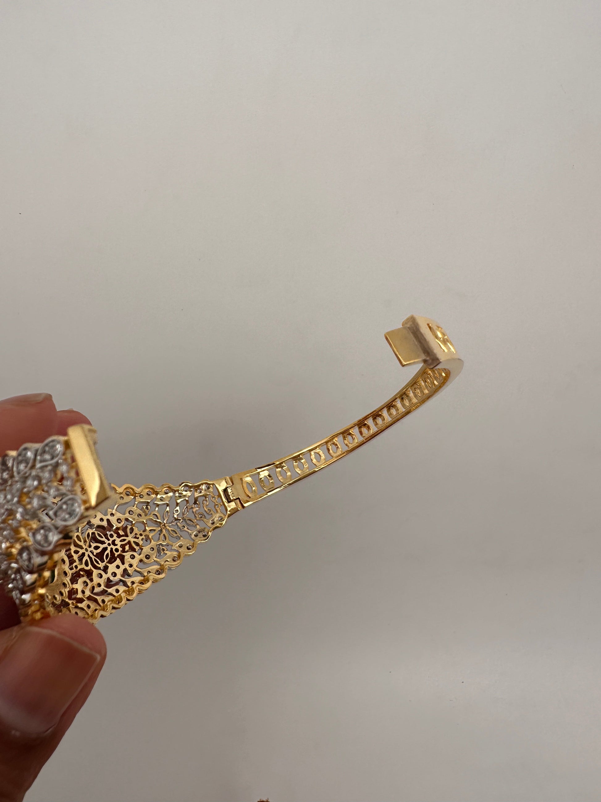 AD Diamond Openable Kada Bracelet - Green