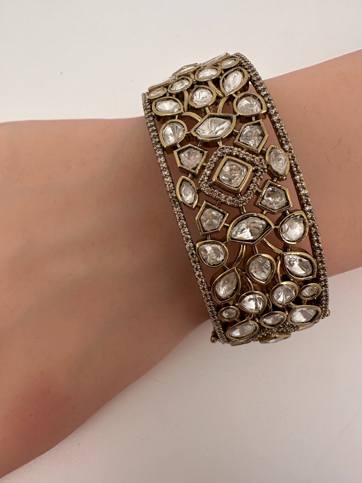 Kundan Openable Kada Bracelet