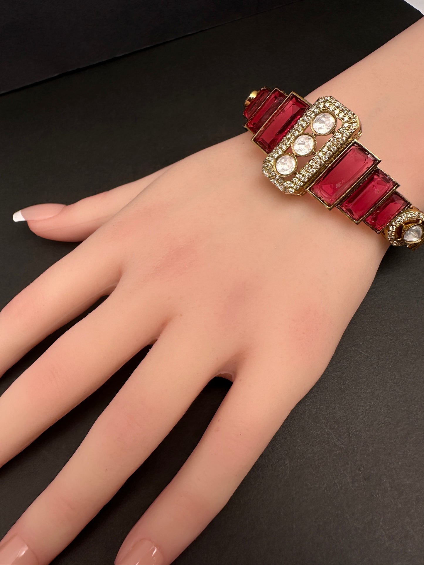 Victorian Moissanite Color Openable Kada Bracelet - Red