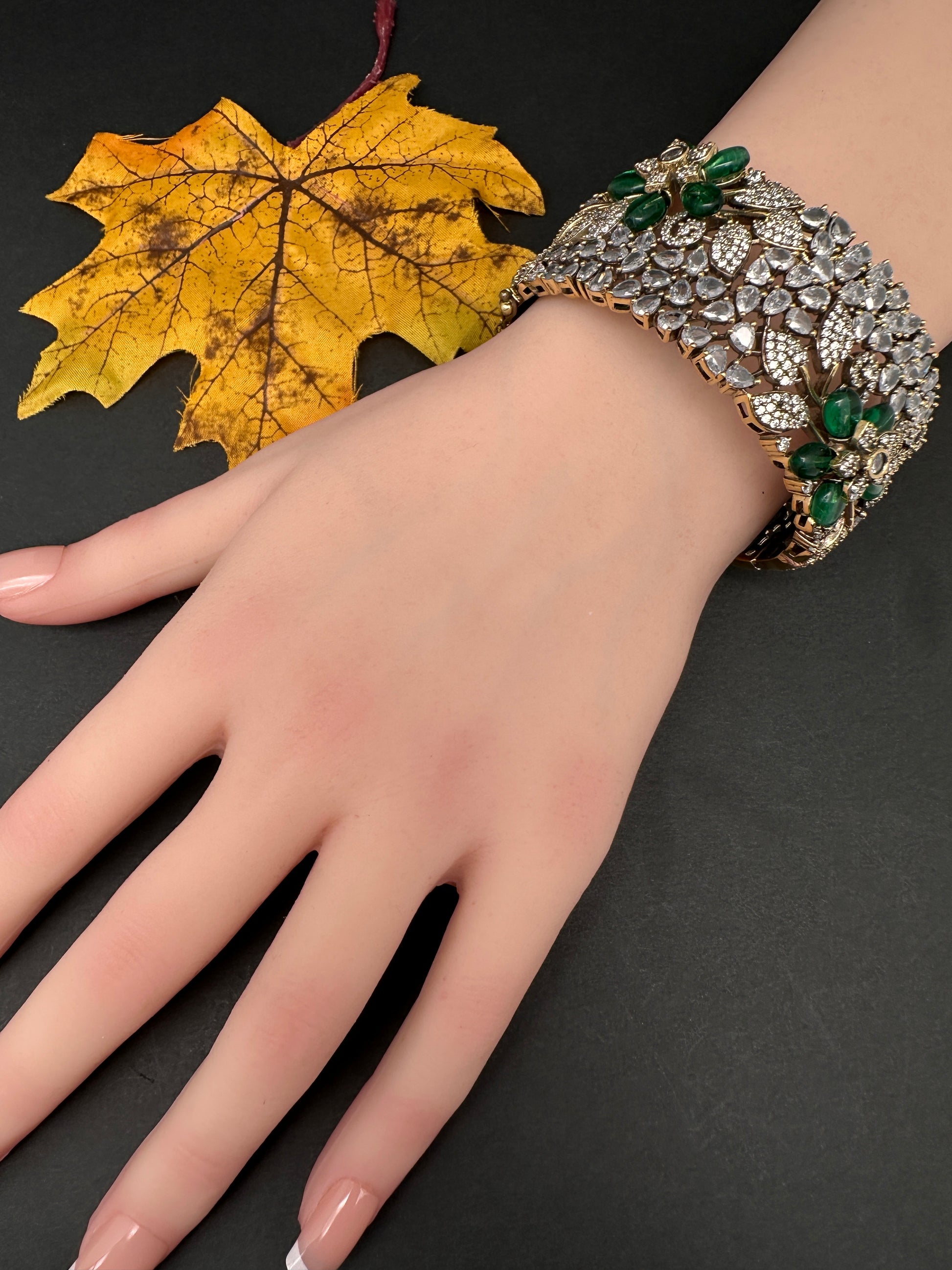 Victorian AD Beads Floral Color Openable Kada Bracelet - Green
