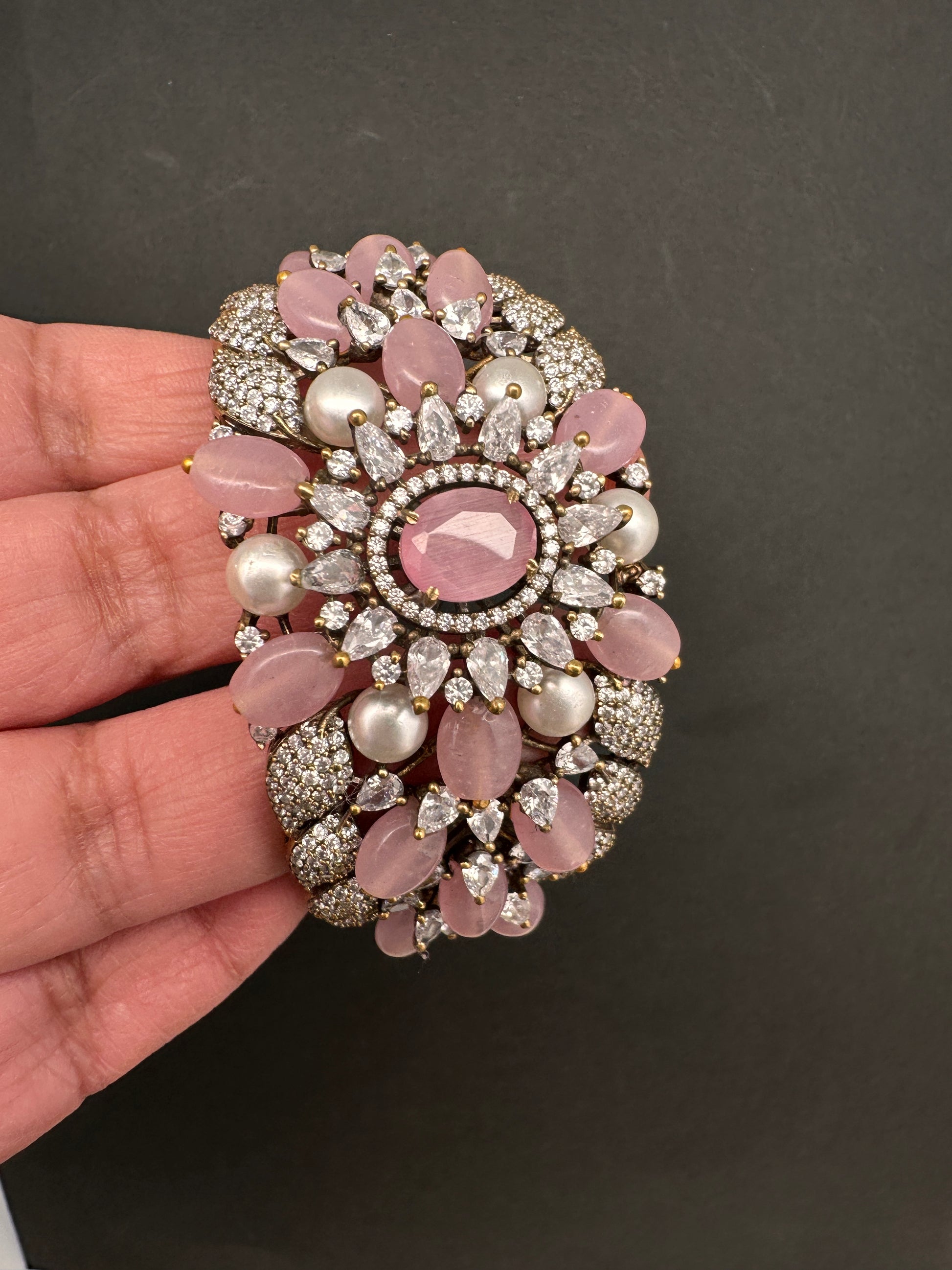 Victorian AD Beads Color Openable Kada Bracelet - Pink