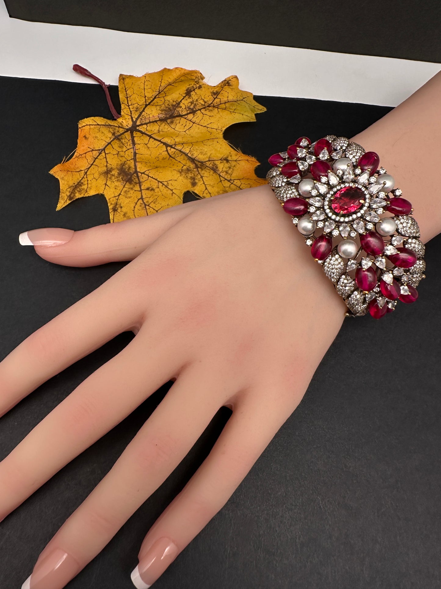 Victorian AD Beads Color Openable Kada Bracelet - Red