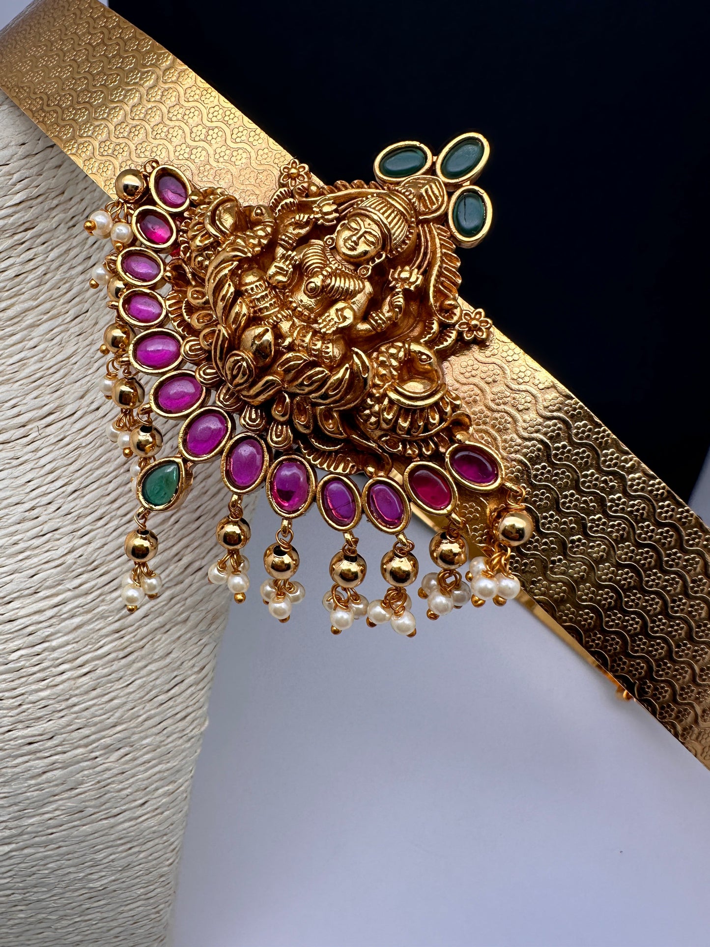 Goddess Lakshmi Motif Floral Self Design Waist Belt Vaddanam
