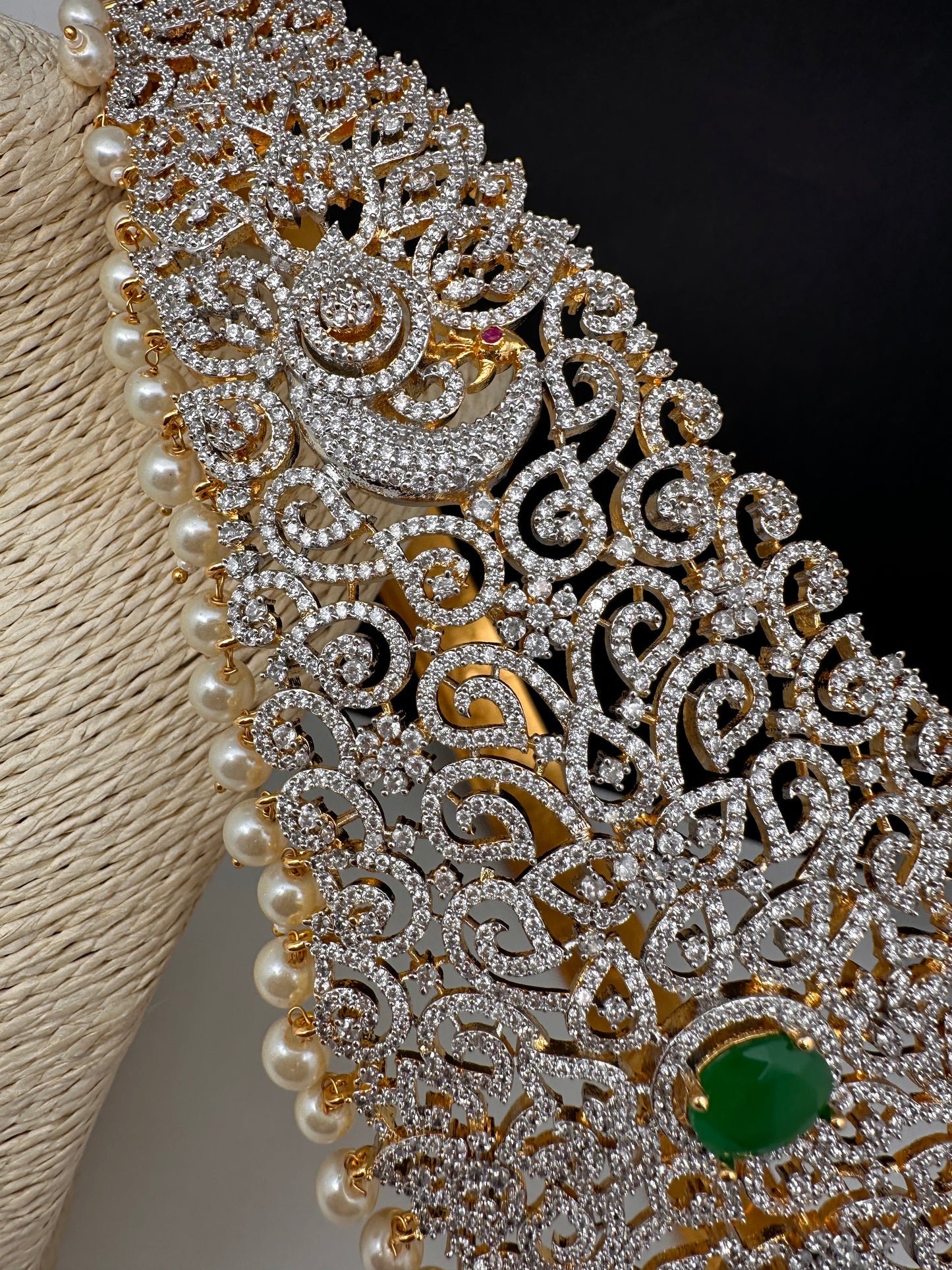 AD Diamond Finish Emerald Green Stone Hip Belt Kamarbandh