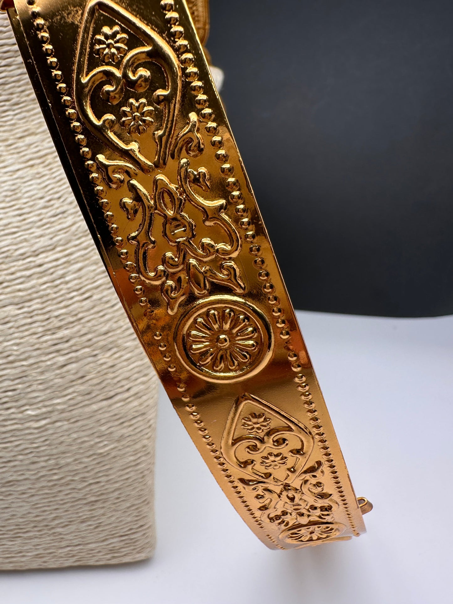 Matte Goddess Lakshmi  Hip Belt Kamarbandh