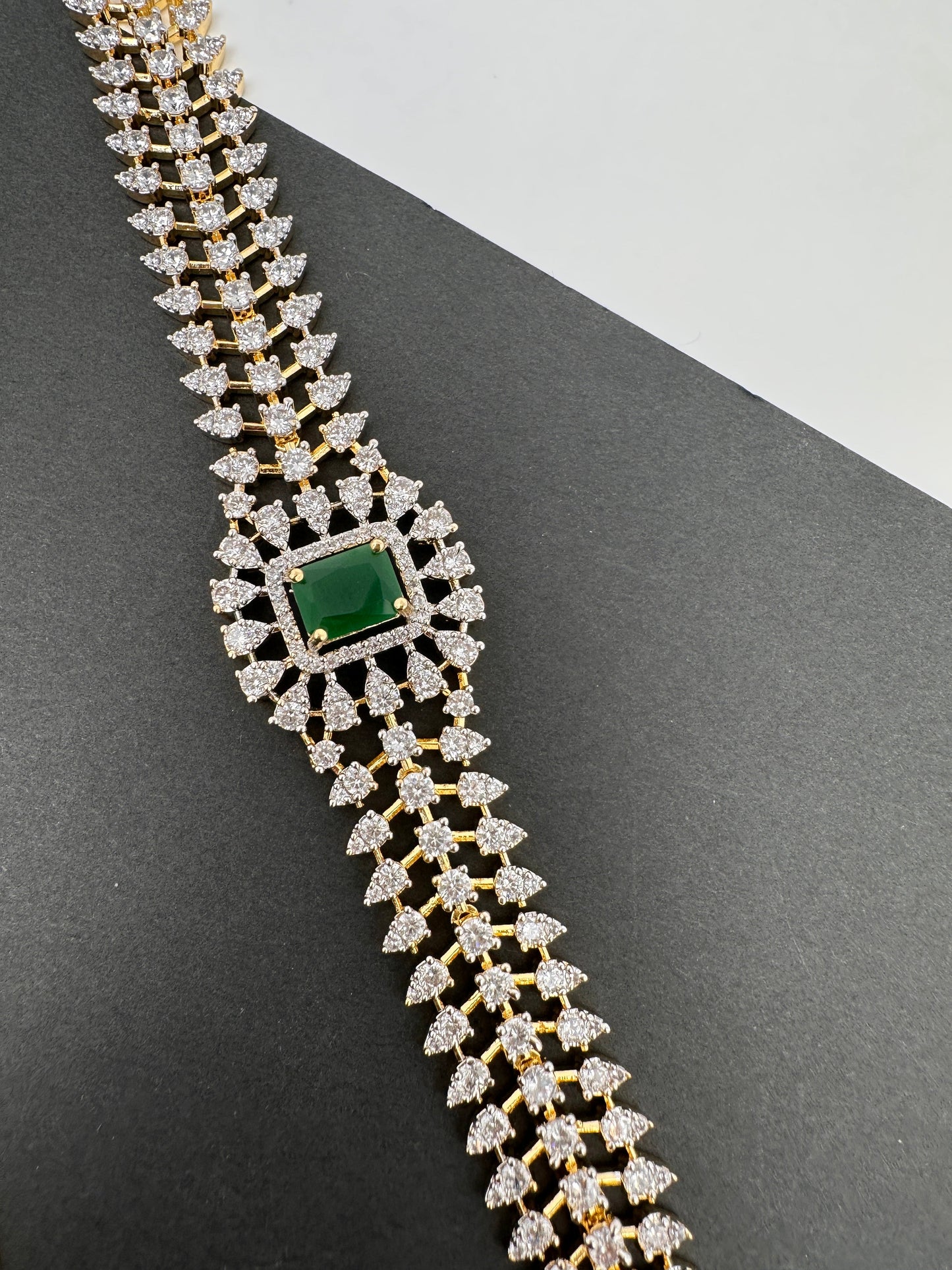 AD Diamond Finish Emerald Green Stone Hip Belt Kamarbandh