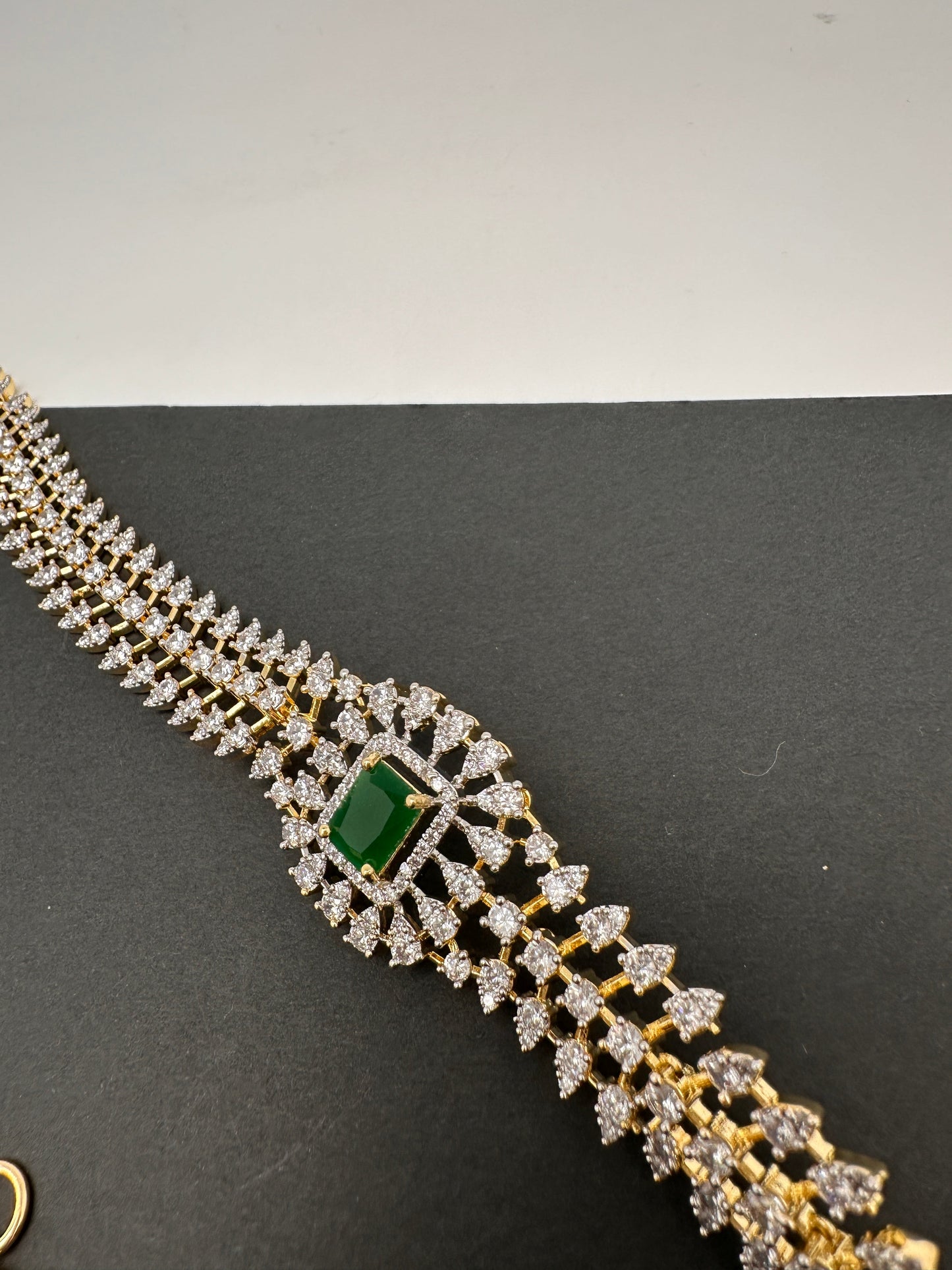 AD Diamond Finish Emerald Green Stone Hip Belt Kamarbandh