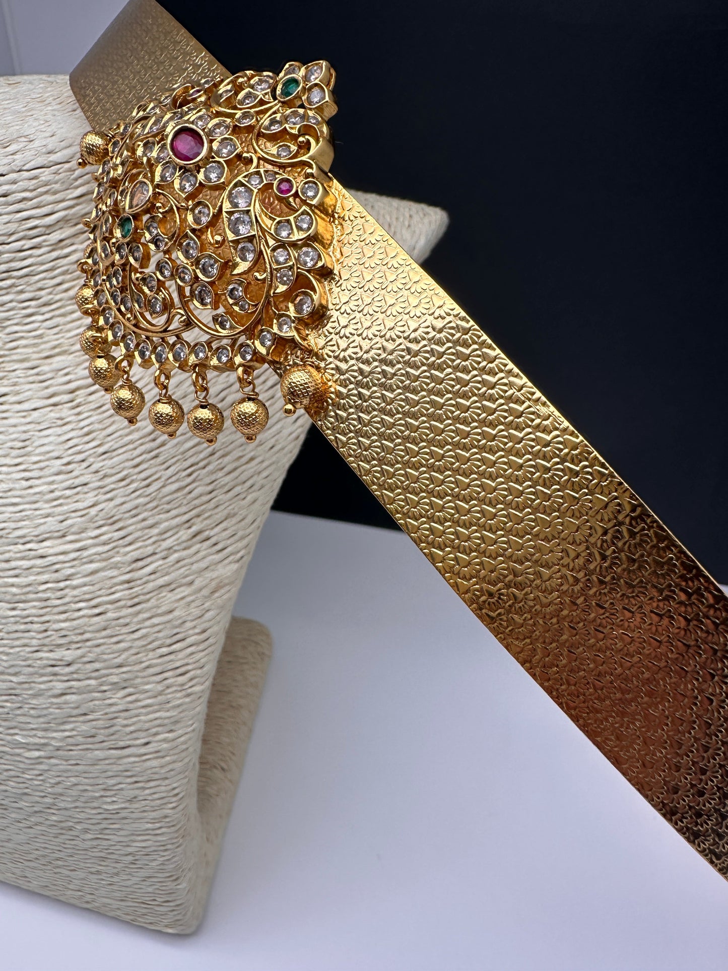 CZ Multi Stone Pendent Hip Belt Vaddanam