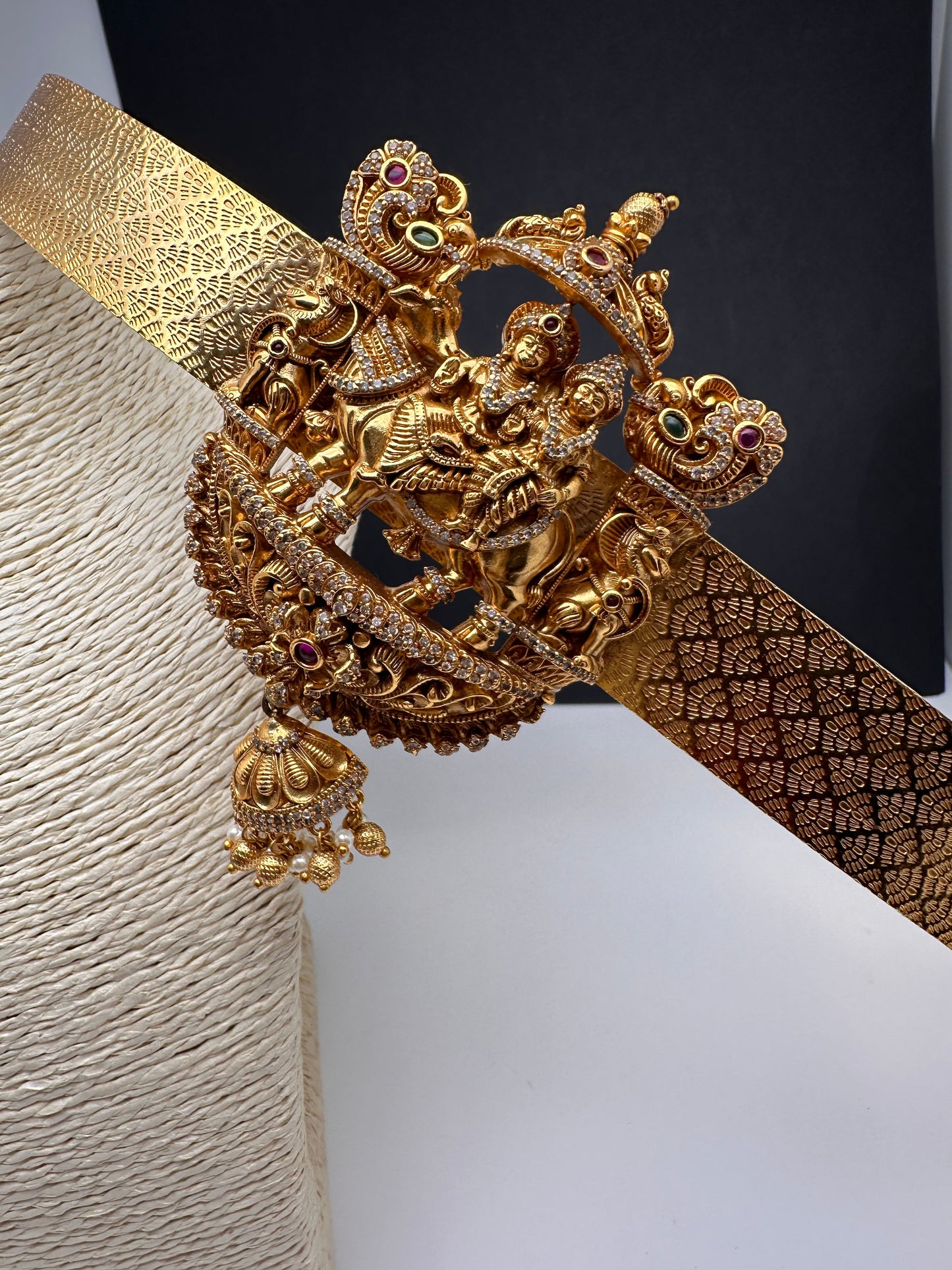 Matte Antique Lord Siva Parvathi Hip Belt Vaddanam