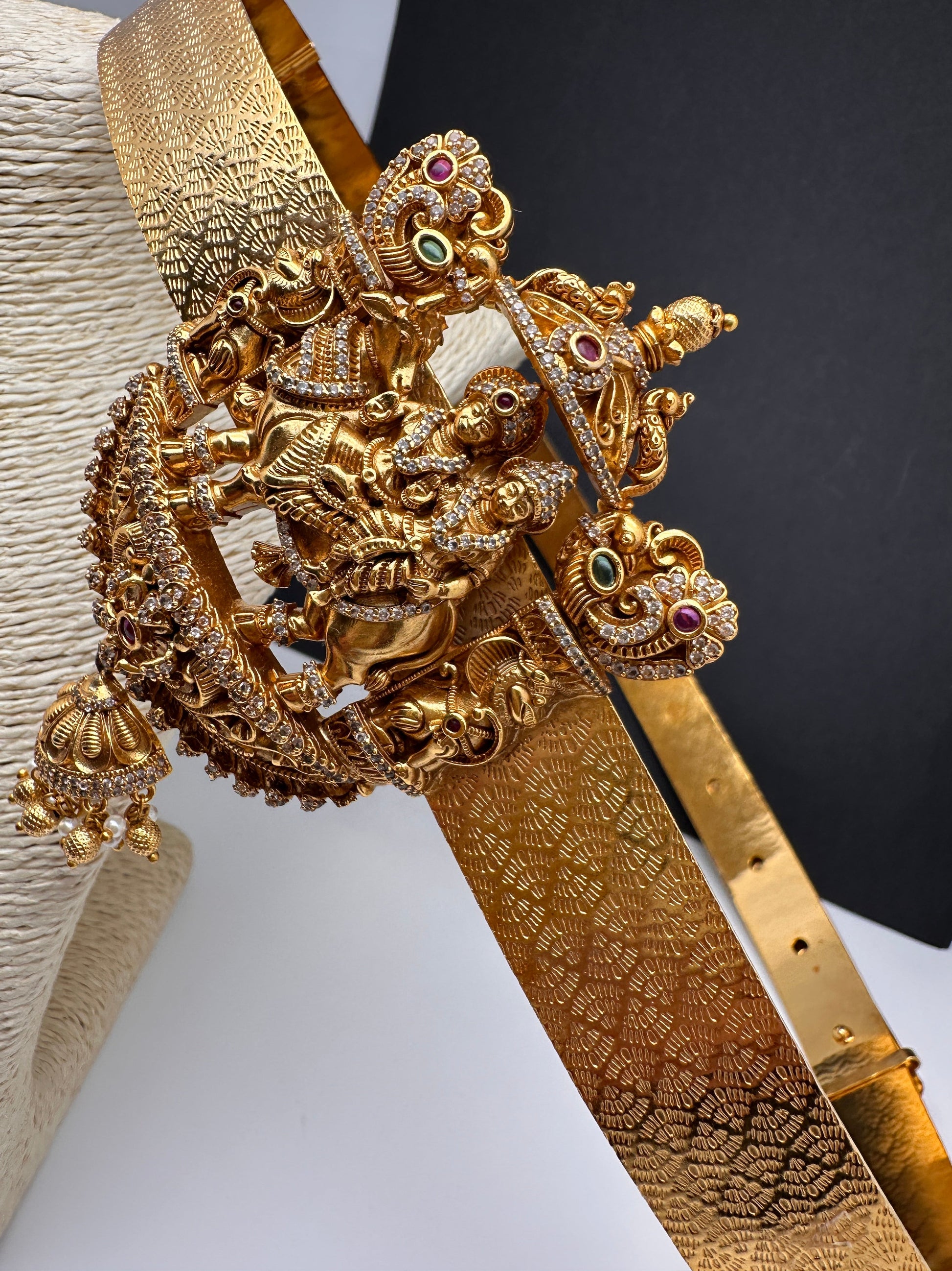 Matte Antique Lord Siva Parvathi Hip Belt Vaddanam