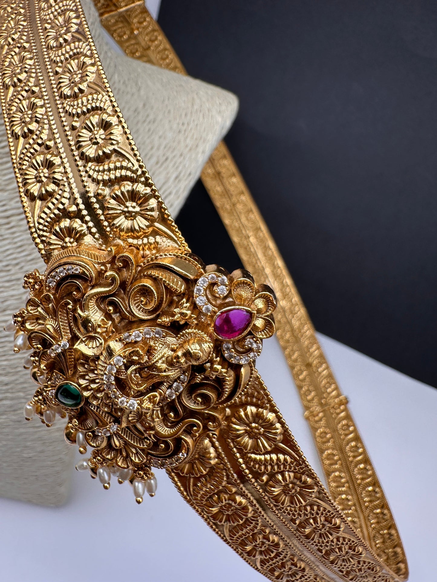 Matte Goddess Lakshmi Hip Belt Vaddanam