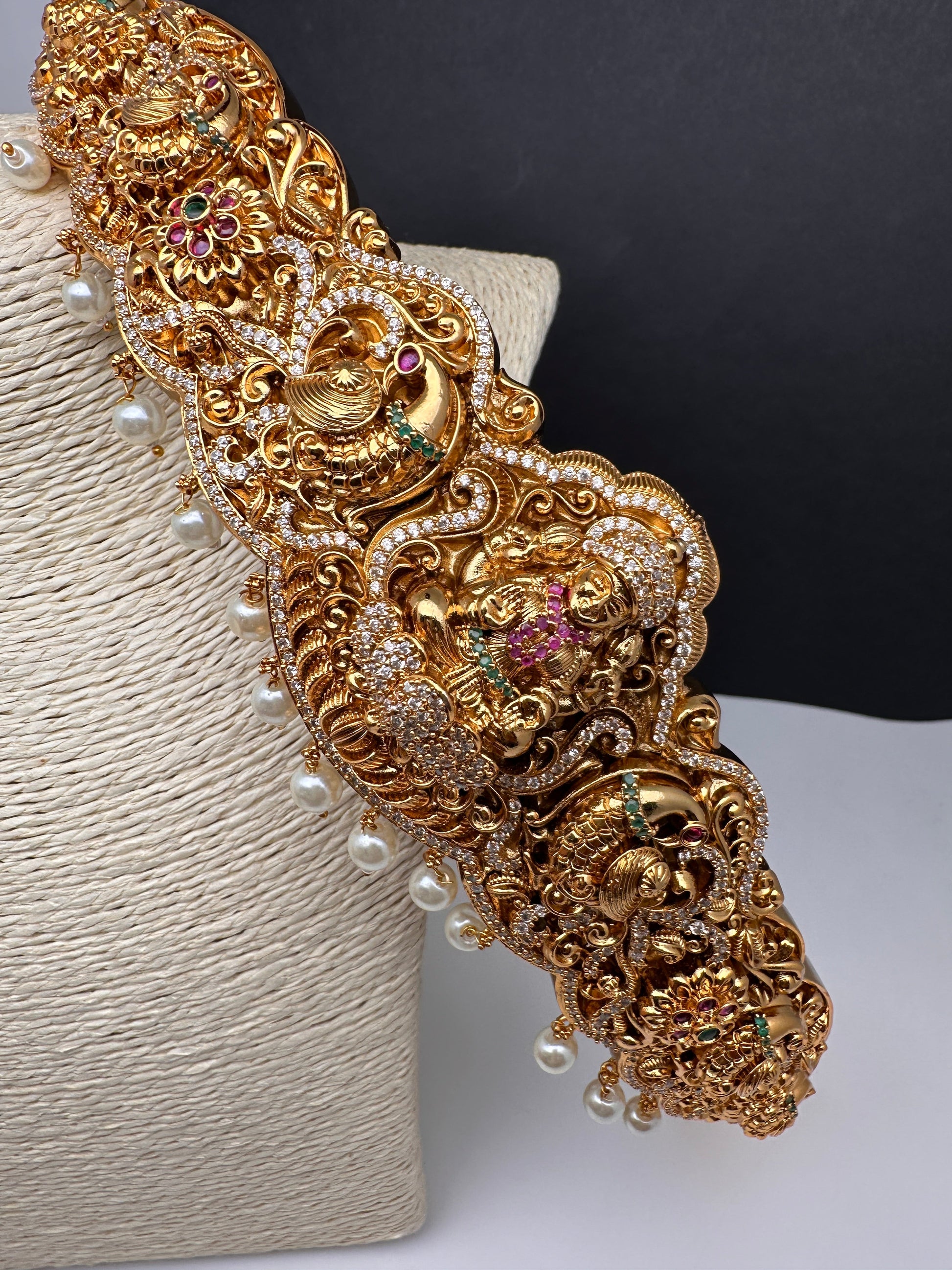 Goddess Lakshmi Nakshi Premium matte Finish Peacock Pattern Hip Belt
