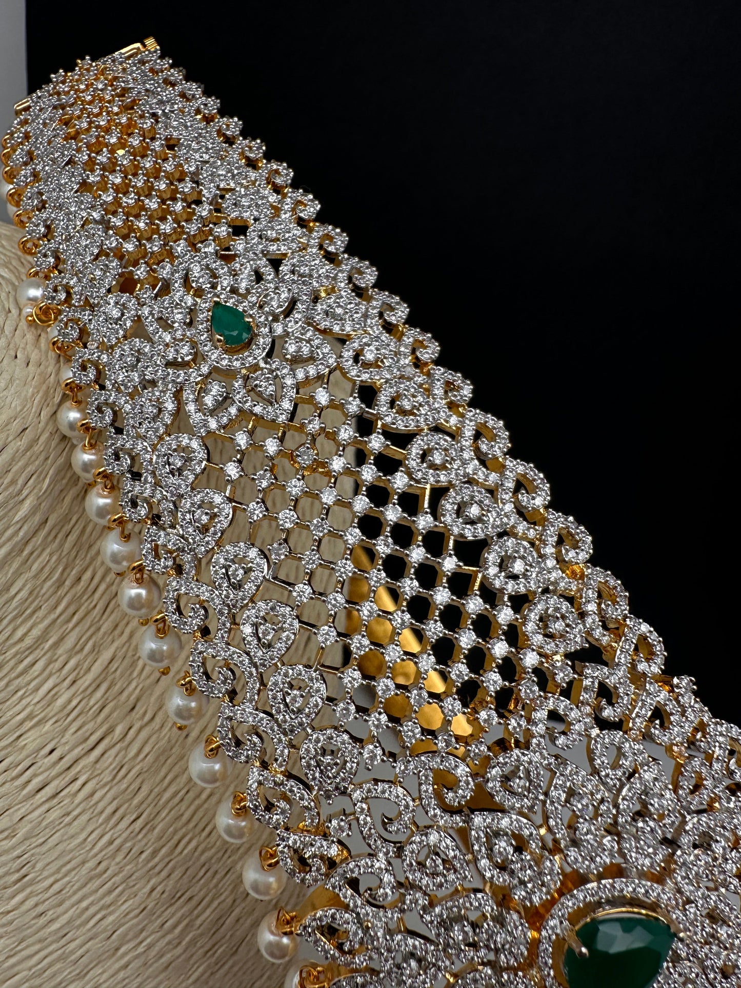 AD Diamond Finish Emerald Green Stone Hip Belt Kamarbandh