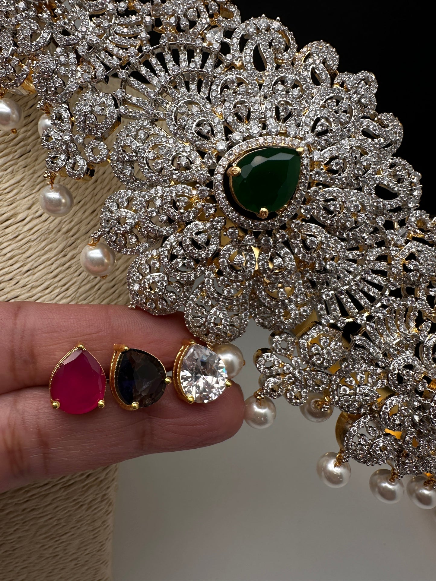 AD Diamond Finish Changeable Stone Hip Belt Kamarbandh