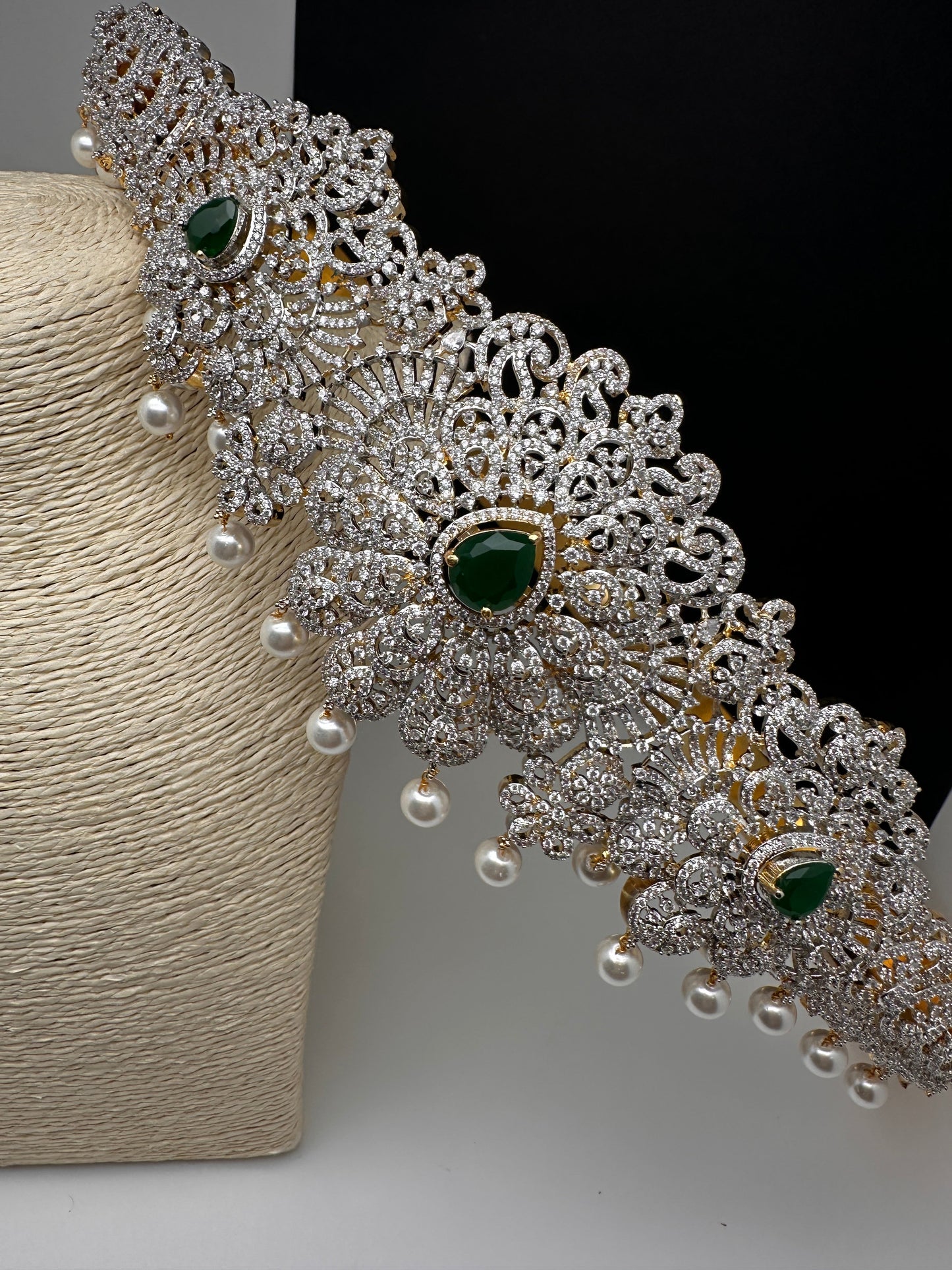 AD Diamond Finish Changeable Stone Hip Belt Kamarbandh