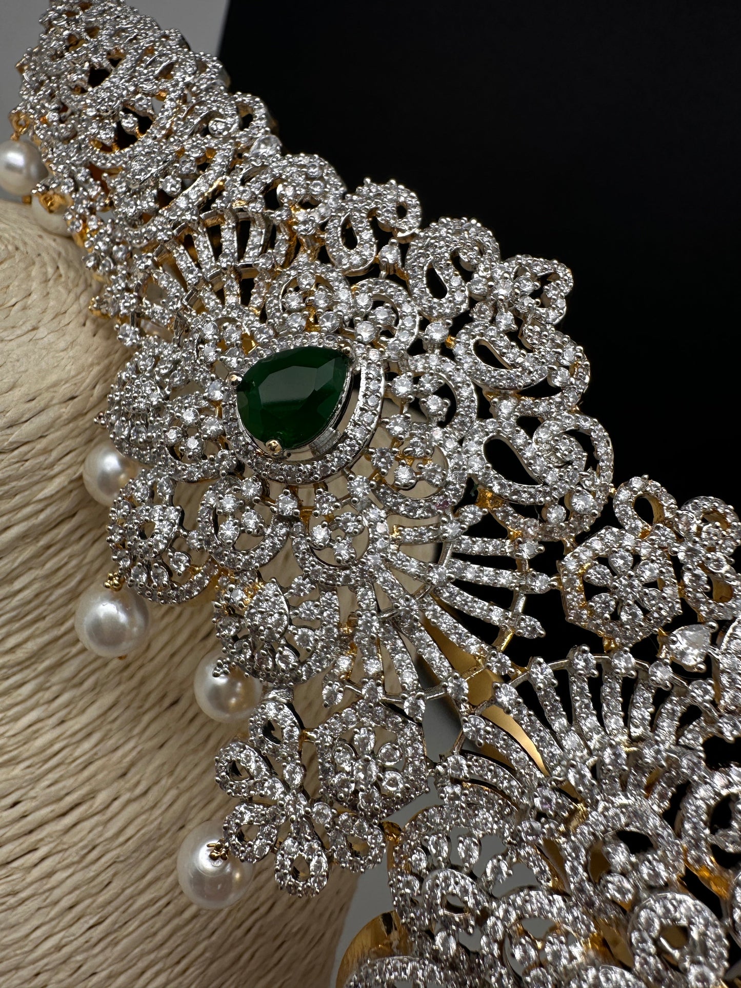 AD Diamond Finish Changeable Stone Hip Belt Kamarbandh