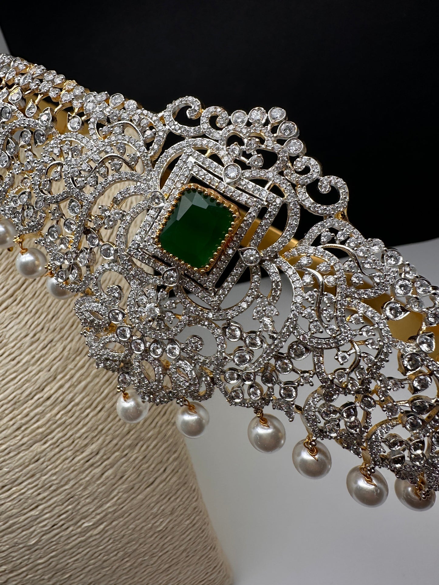 AD Diamond Finish Changeable Stone Hip Belt Kamarbandh