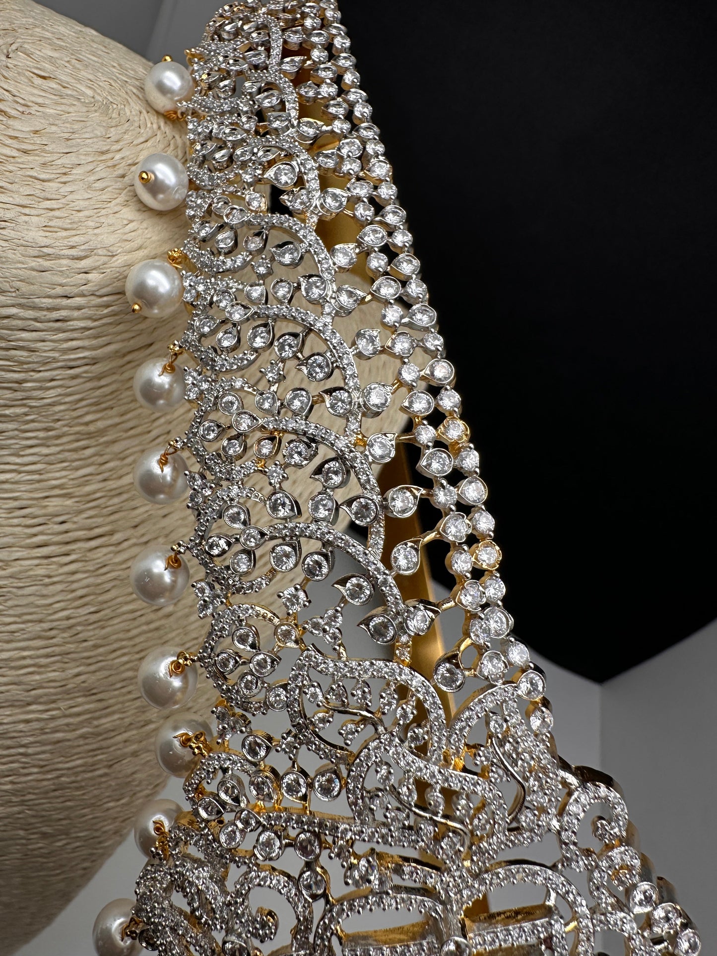 AD Diamond Finish Changeable Stone Hip Belt Kamarbandh