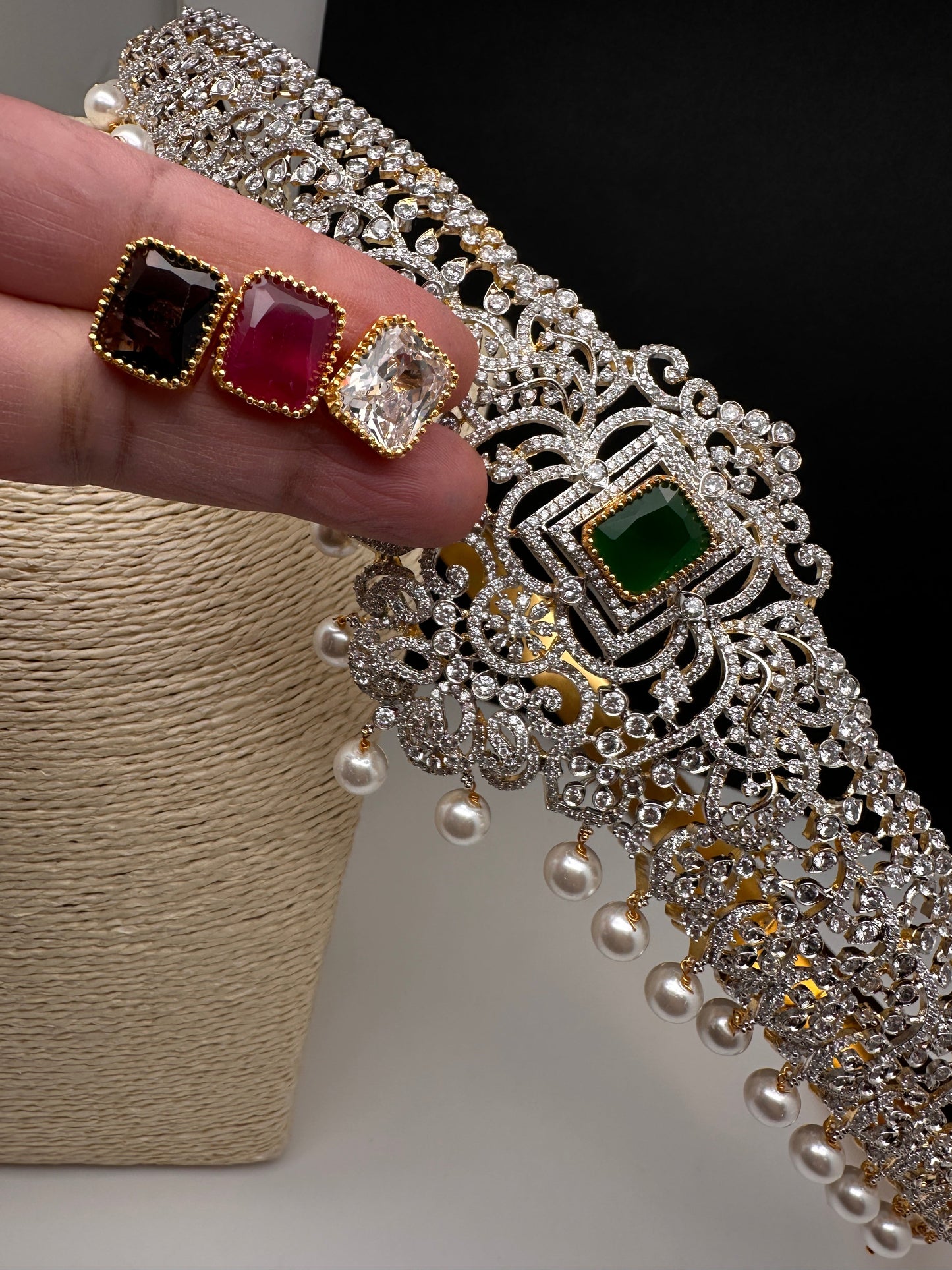 AD Diamond Finish Changeable Stone Hip Belt Kamarbandh