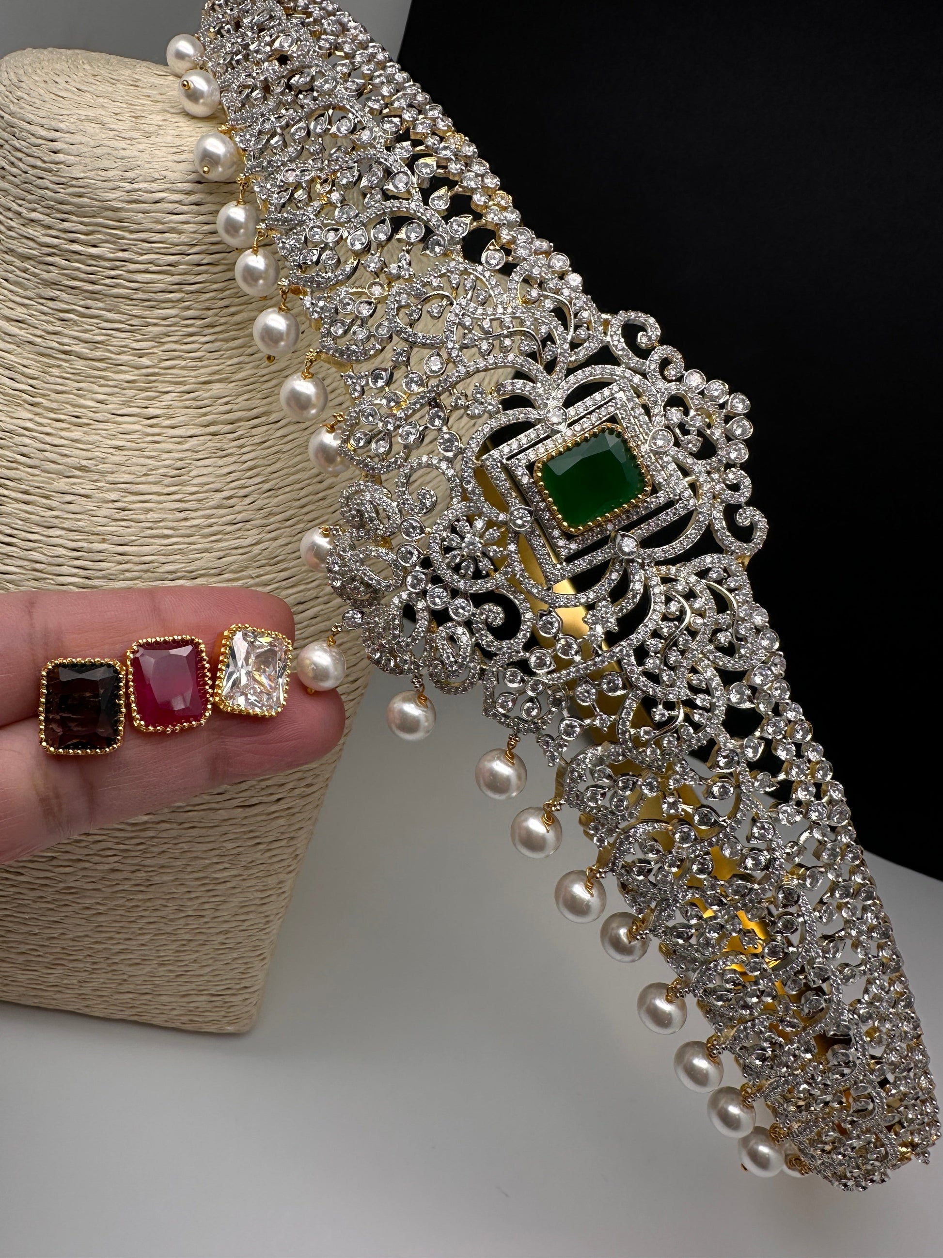 AD Diamond Finish Changeable Stone Hip Belt Kamarbandh