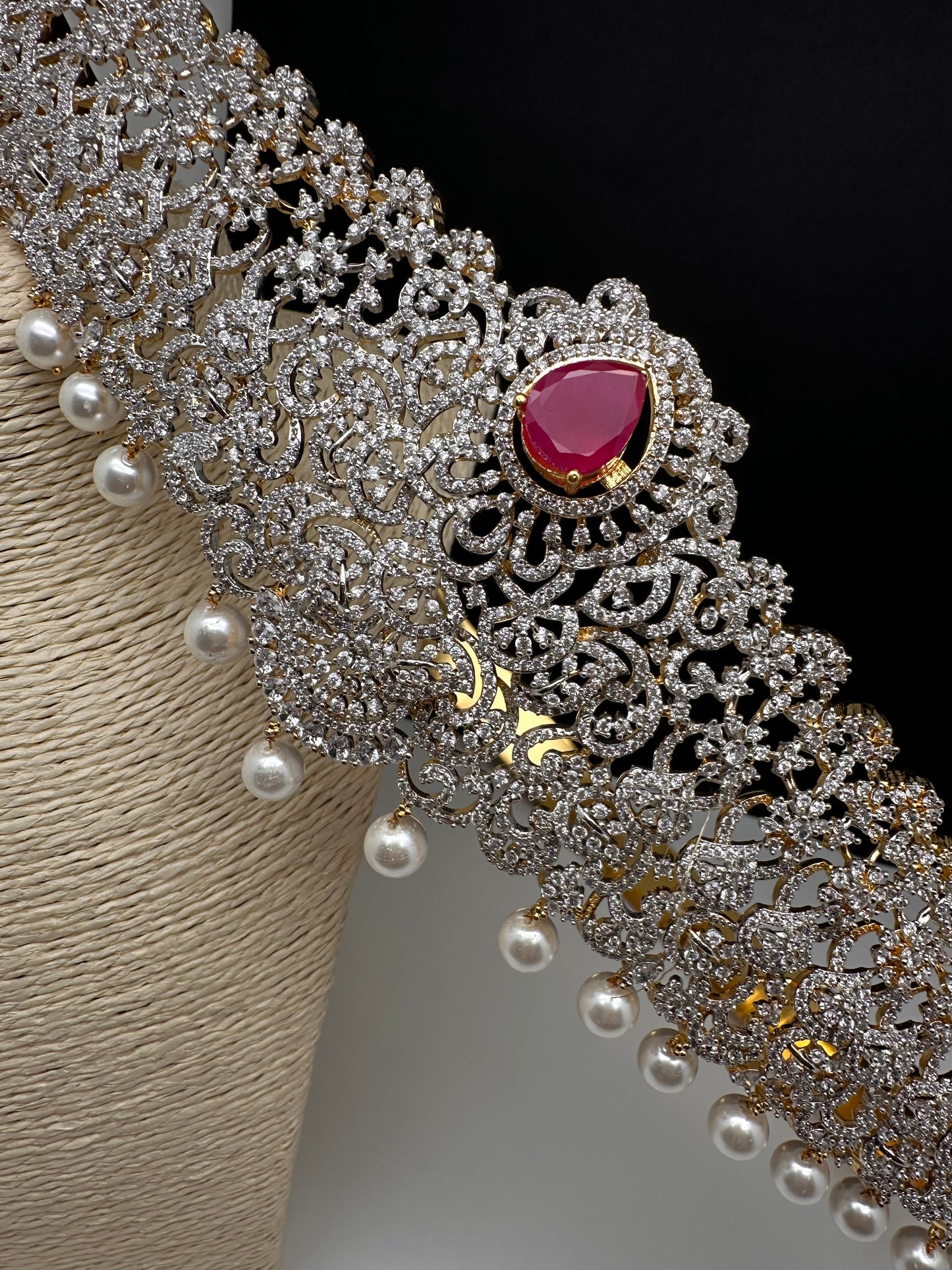 AD Diamond Finish Changeable Stone Hip Belt Kamarbandh