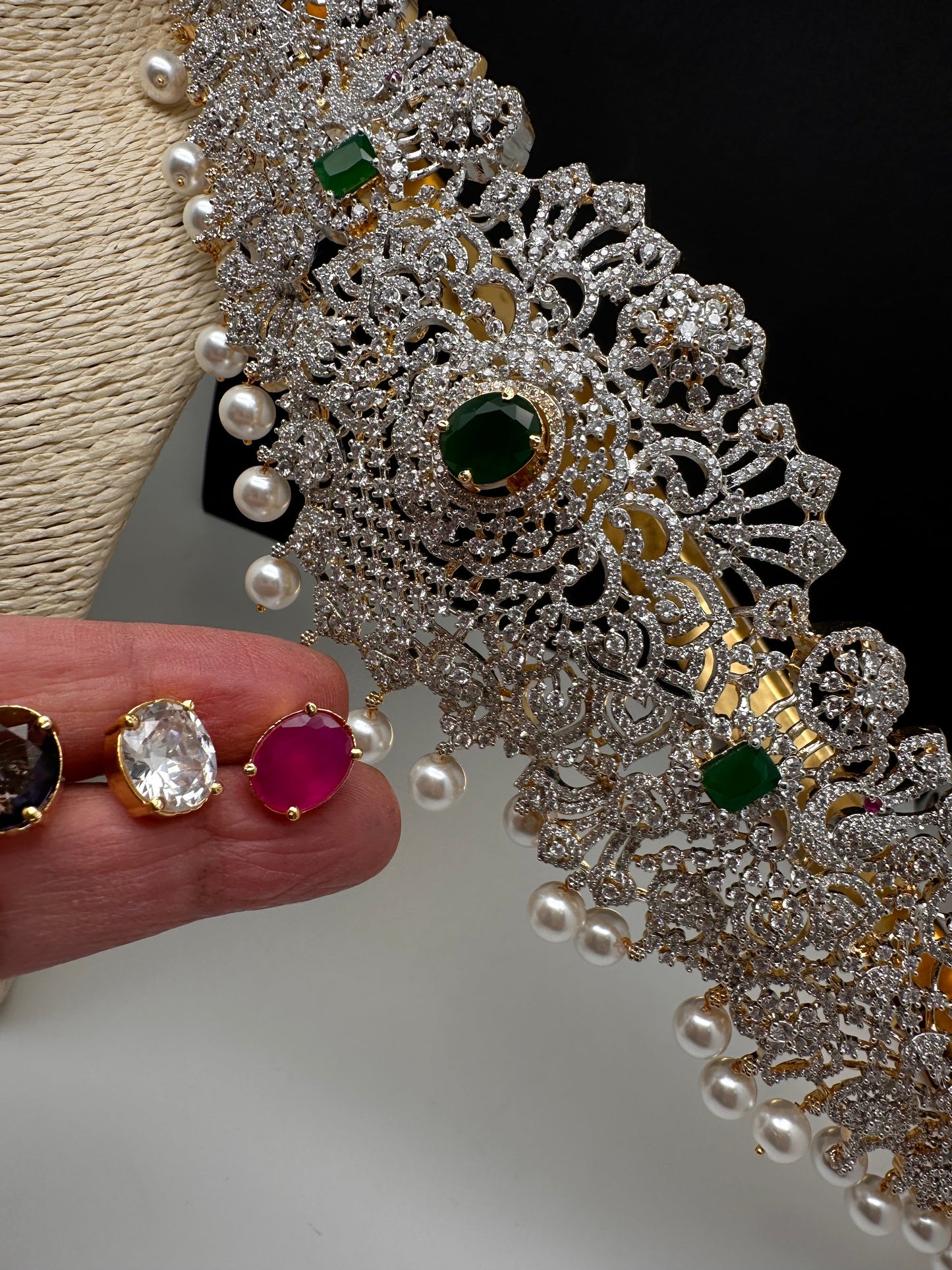 AD Diamond Finish Changeable Stone Hip Belt Kamarbandh