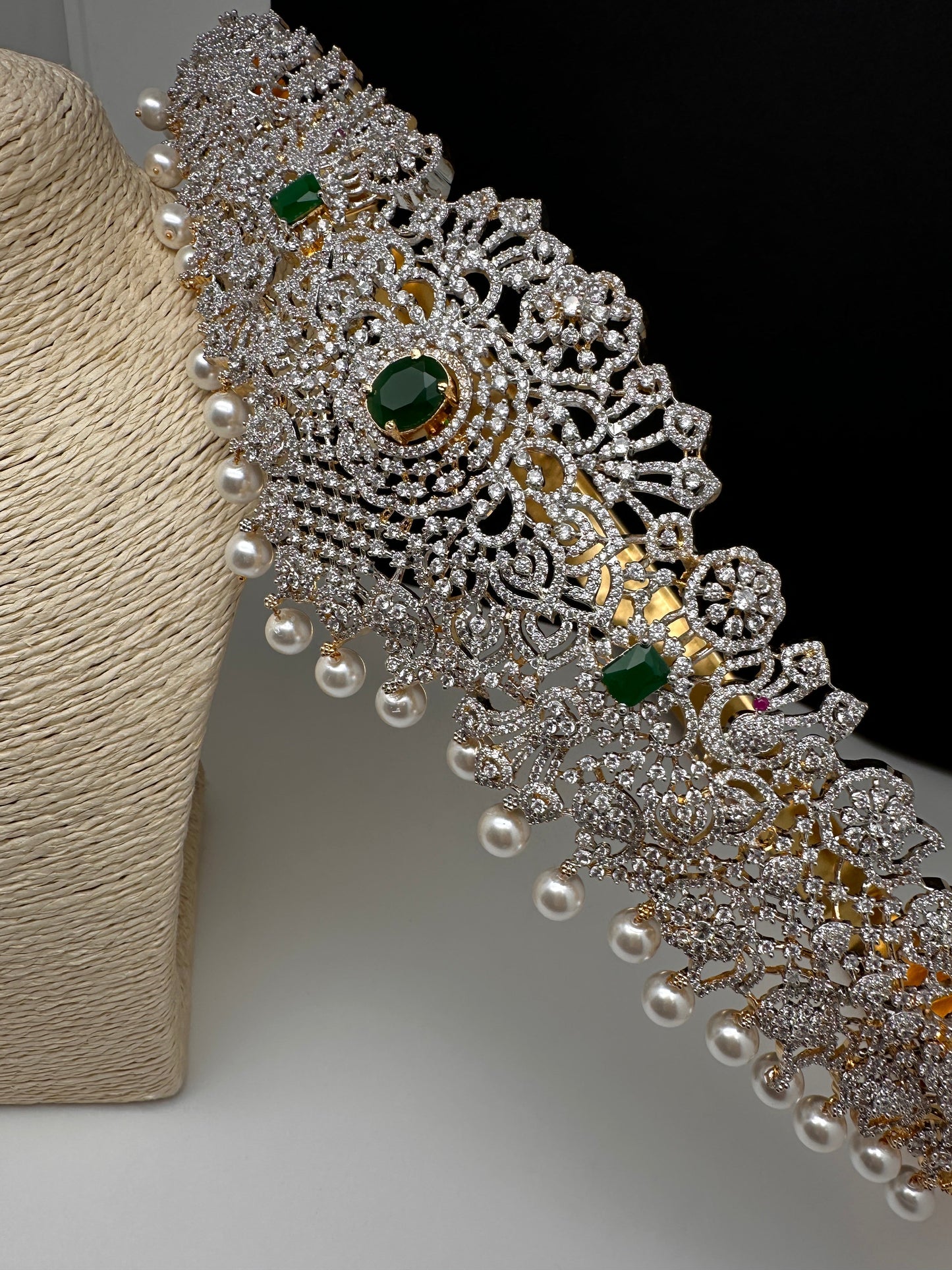 AD Diamond Finish Changeable Stone Hip Belt Kamarbandh