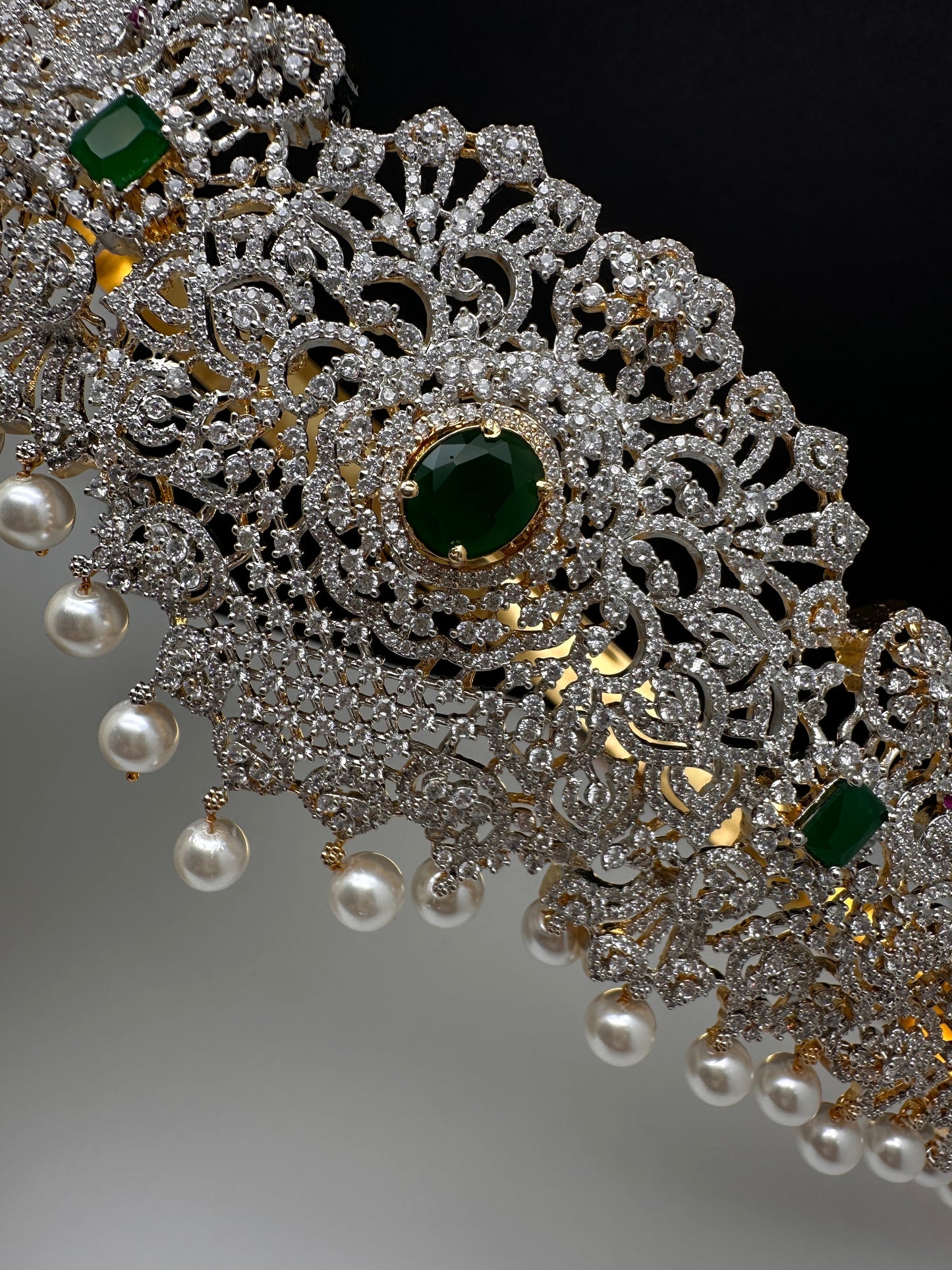 AD Diamond Finish Changeable Stone Hip Belt Kamarbandh