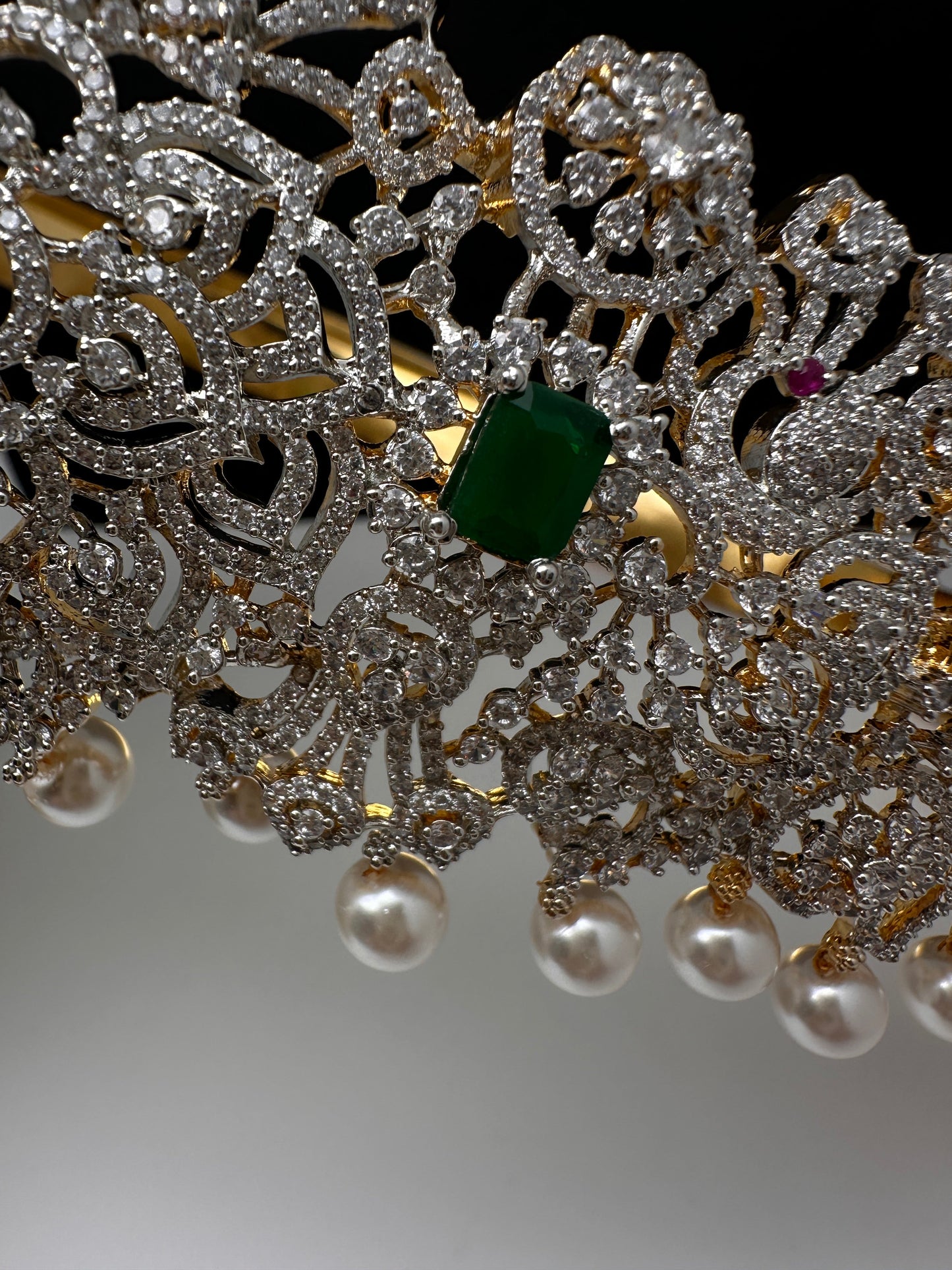 AD Diamond Finish Changeable Stone Hip Belt Kamarbandh