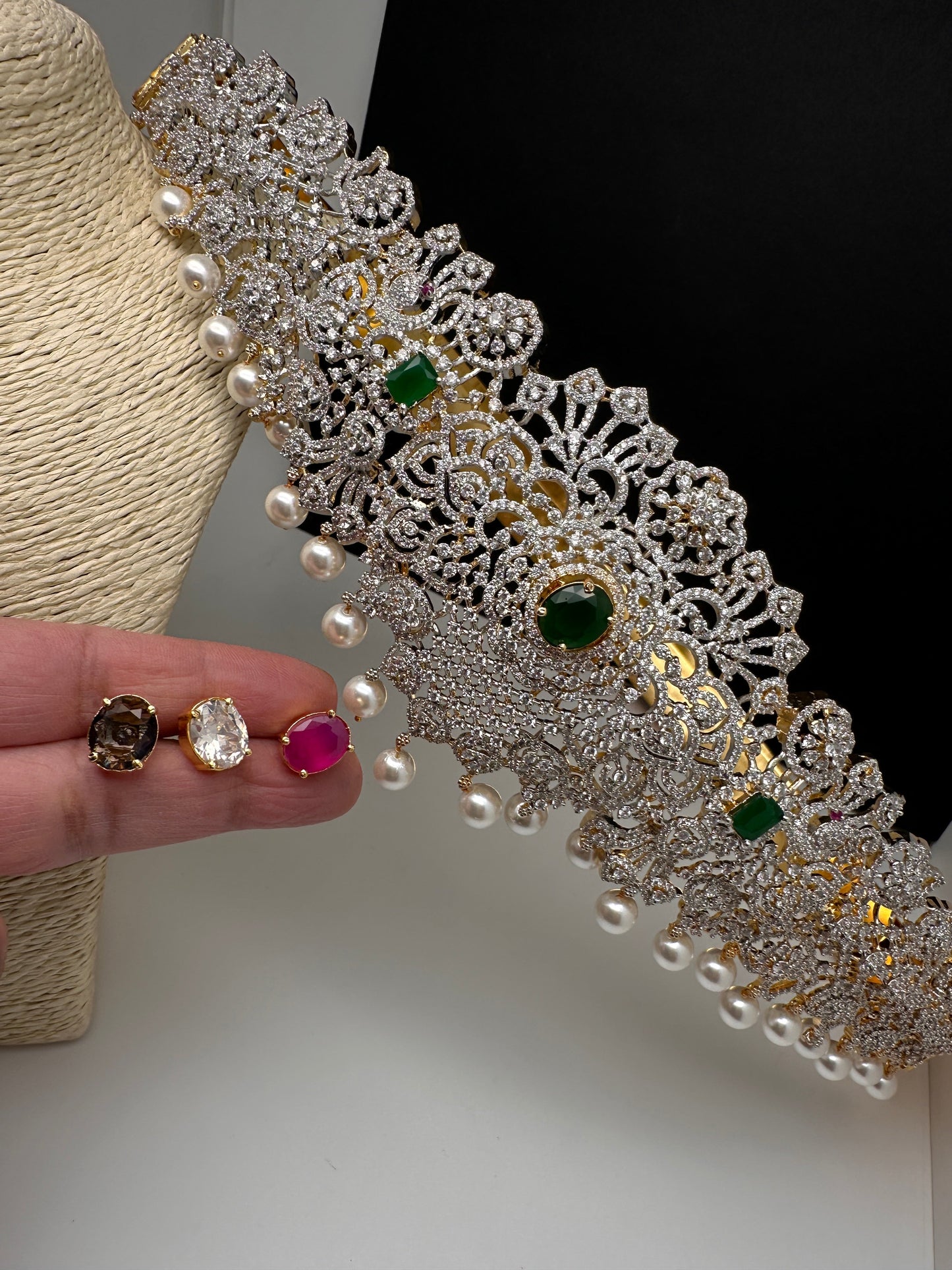 AD Diamond Finish Changeable Stone Hip Belt Kamarbandh