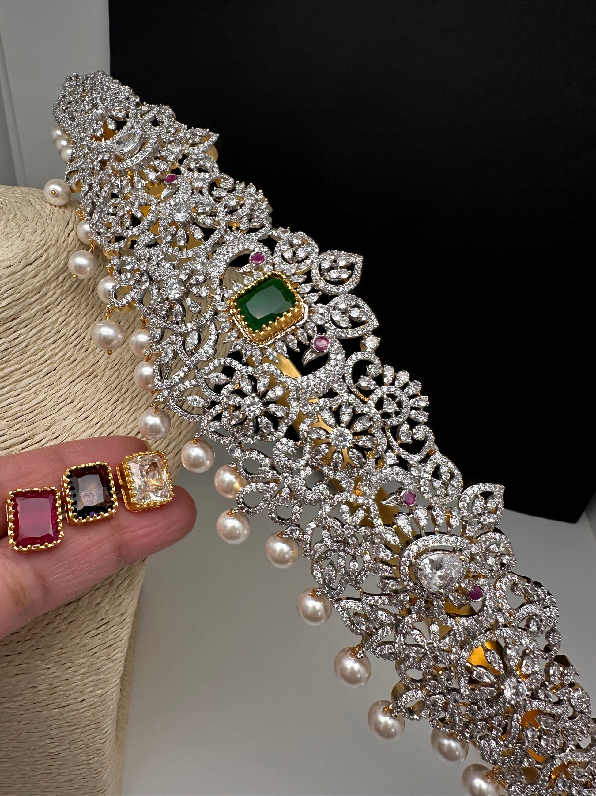 AD Diamond Finish Changeable Stone Hip Belt Kamarbandh - 