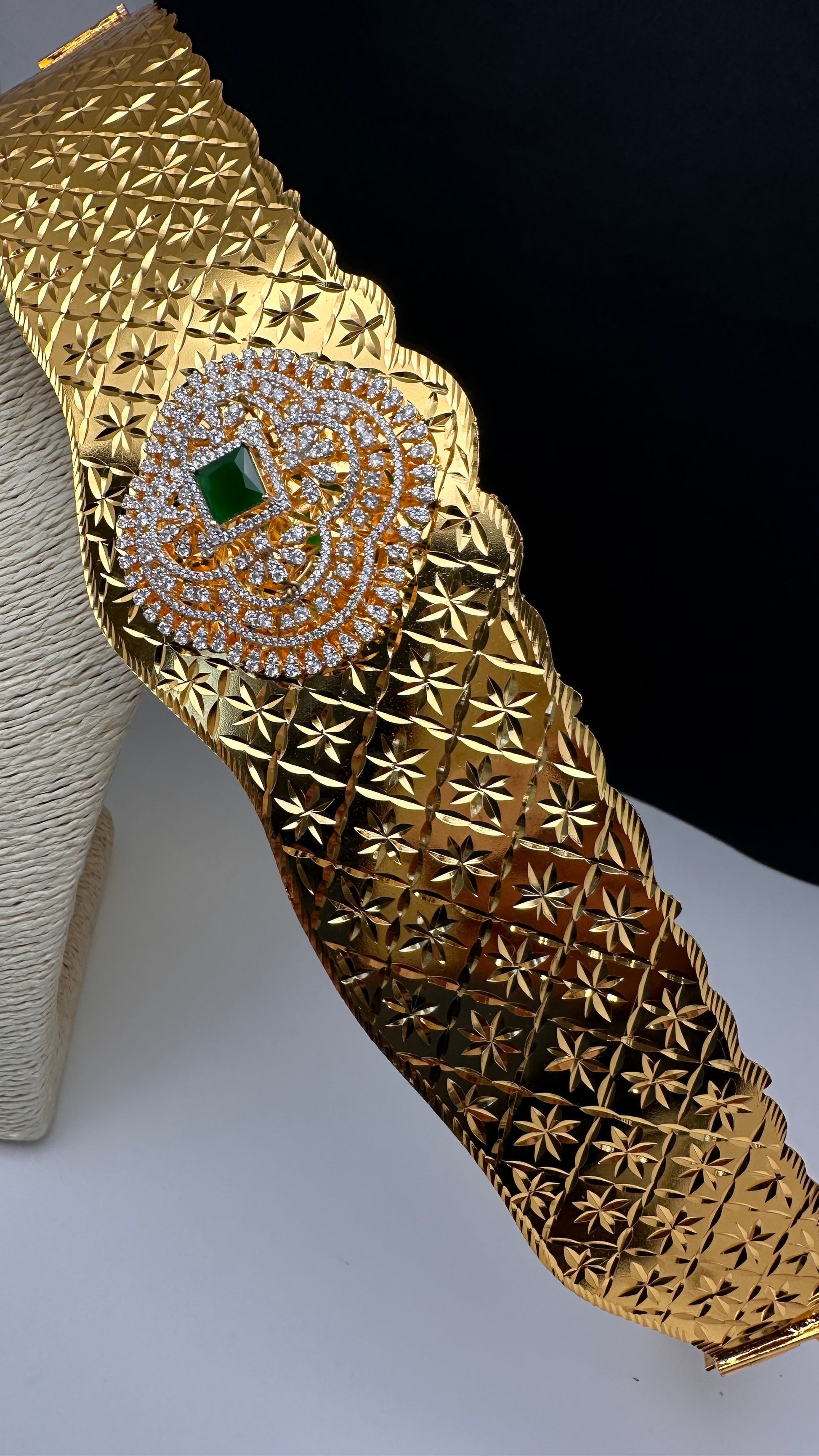 Diamond Finish Self Design Kamarband Hip Belt - Green