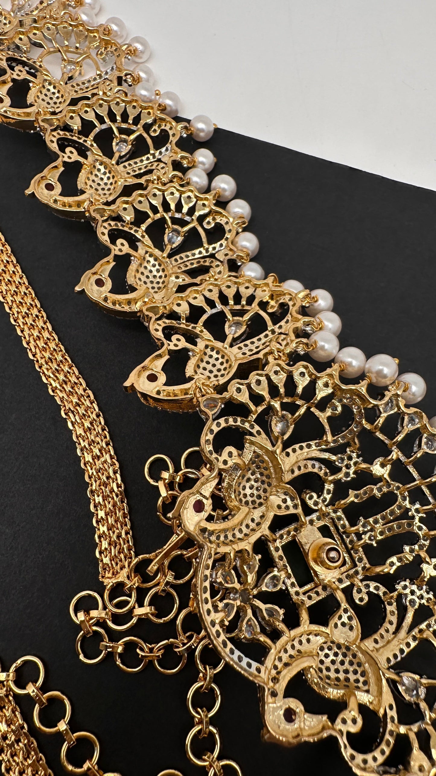 AD Diamond Changeable Color Stone Pearls Peacock Design Hip Chain Kamarbandh - 