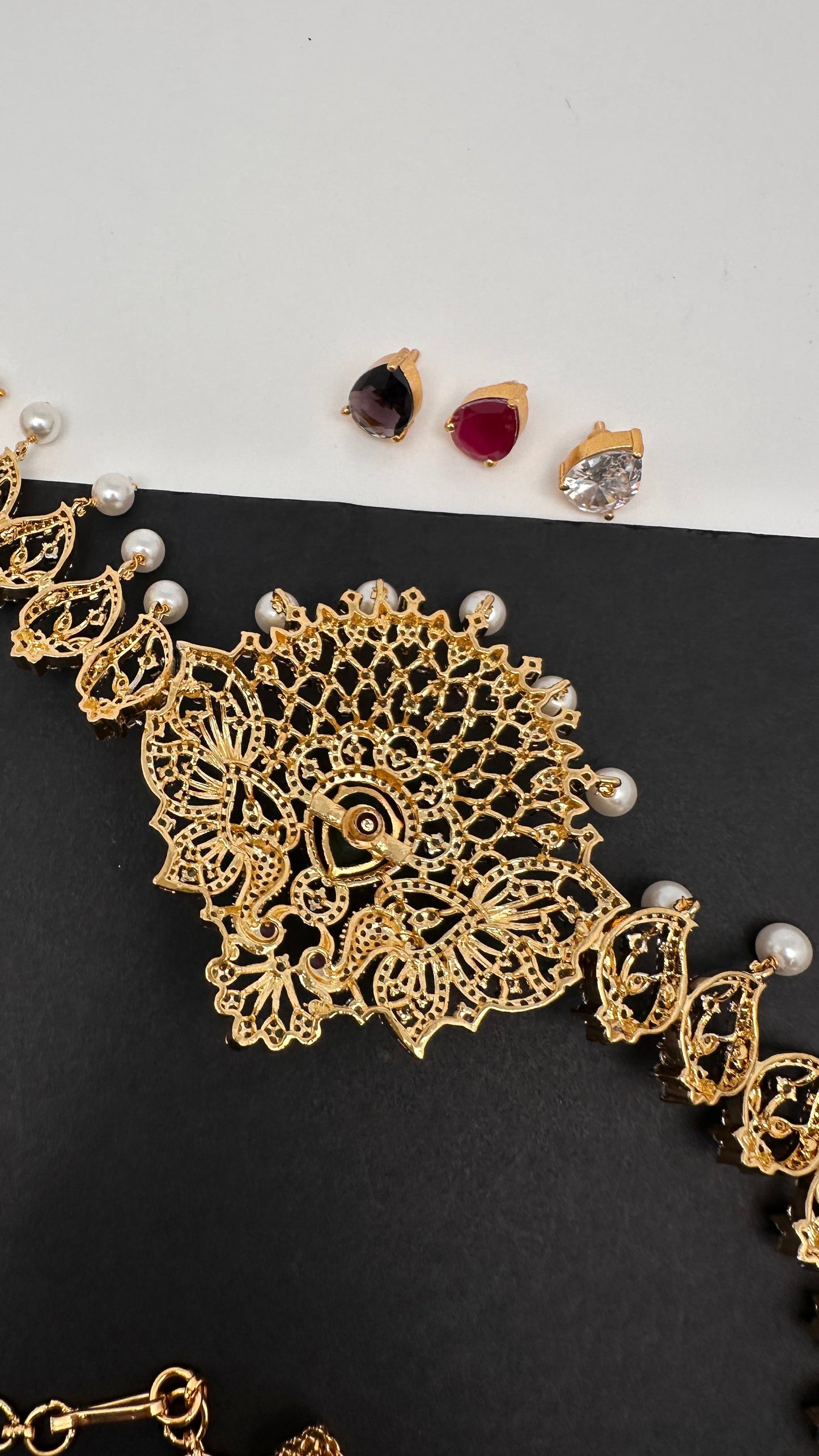 AD Peacock Changeable Color Stone Pearls Peacock Design Hip Chain Kamarbandh - 