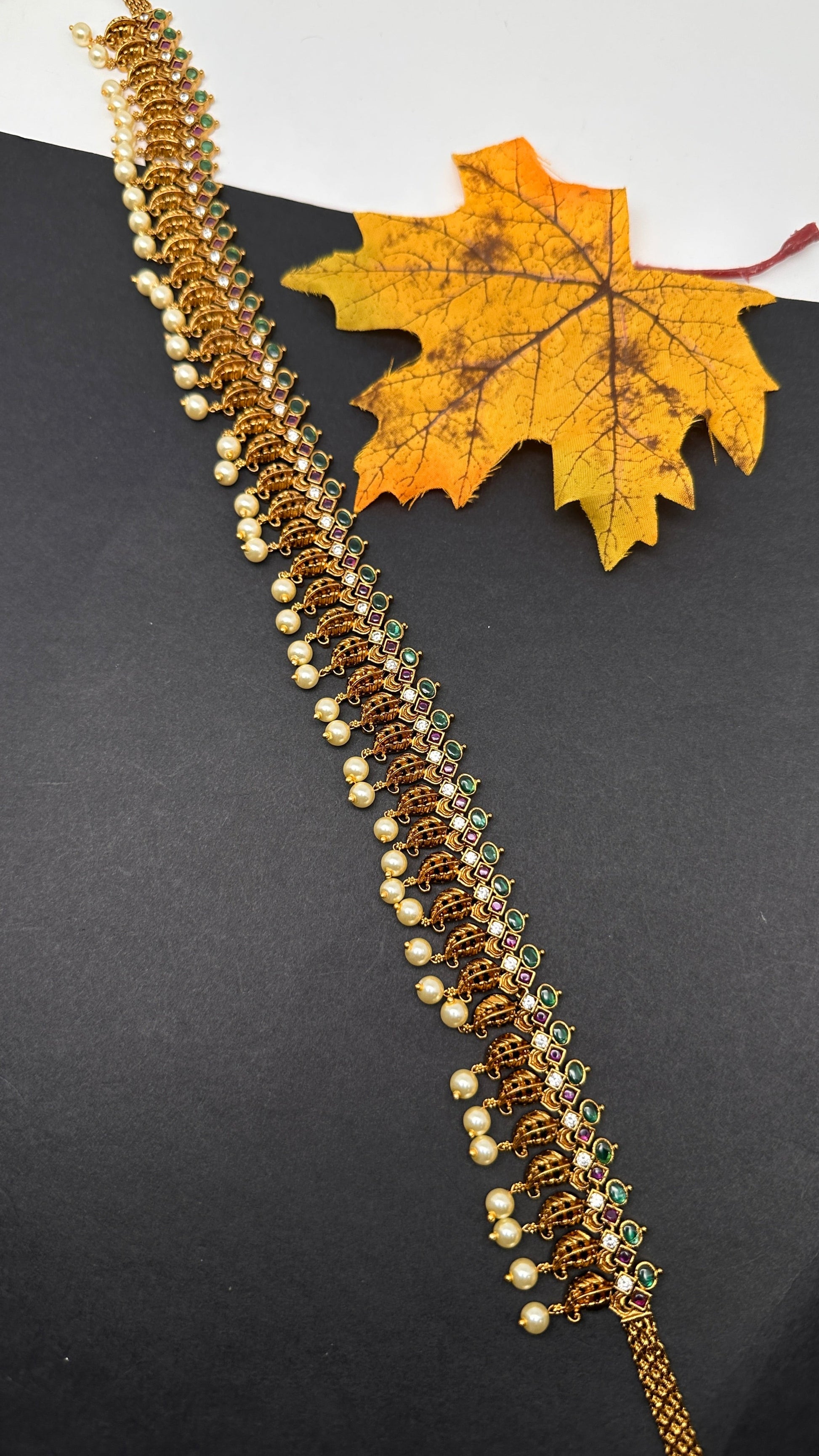 Sleek Matte Kempu Hip Chain Kamarbandh - 