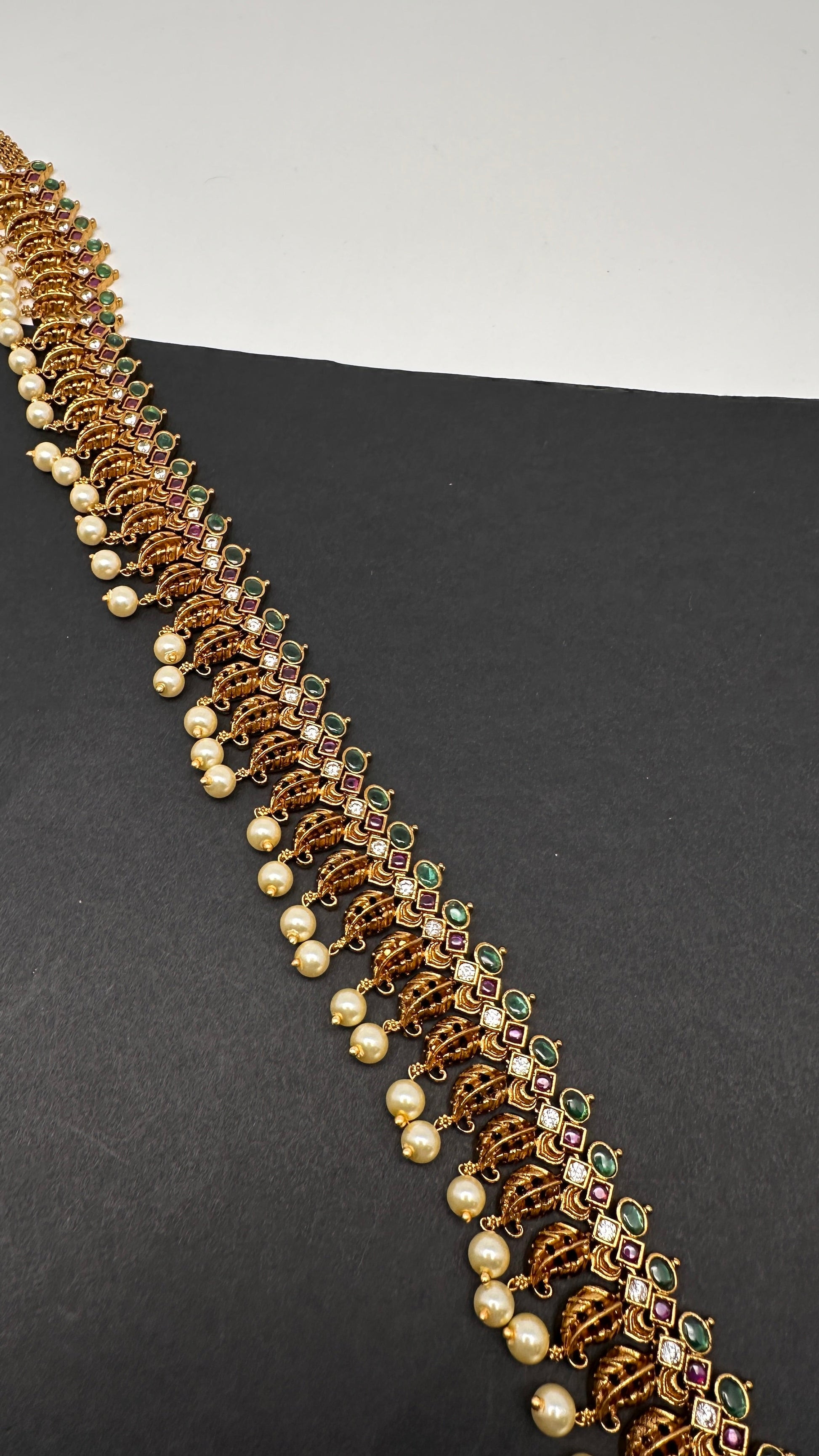 Sleek Matte Kempu Hip Chain Kamarbandh - 