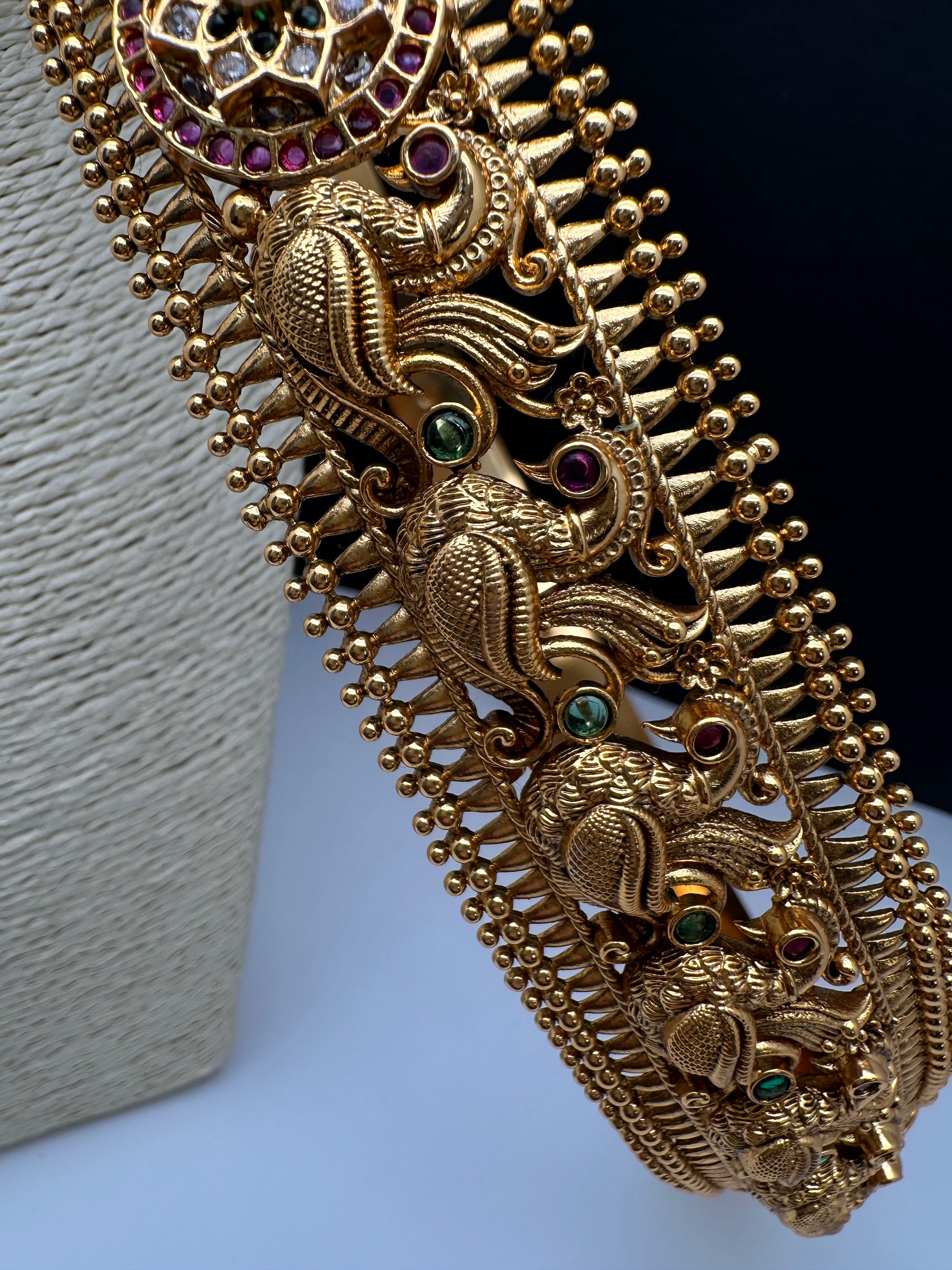 Kemp Peacock Matte Hip Belt Vaddanam Kamarbandh - 