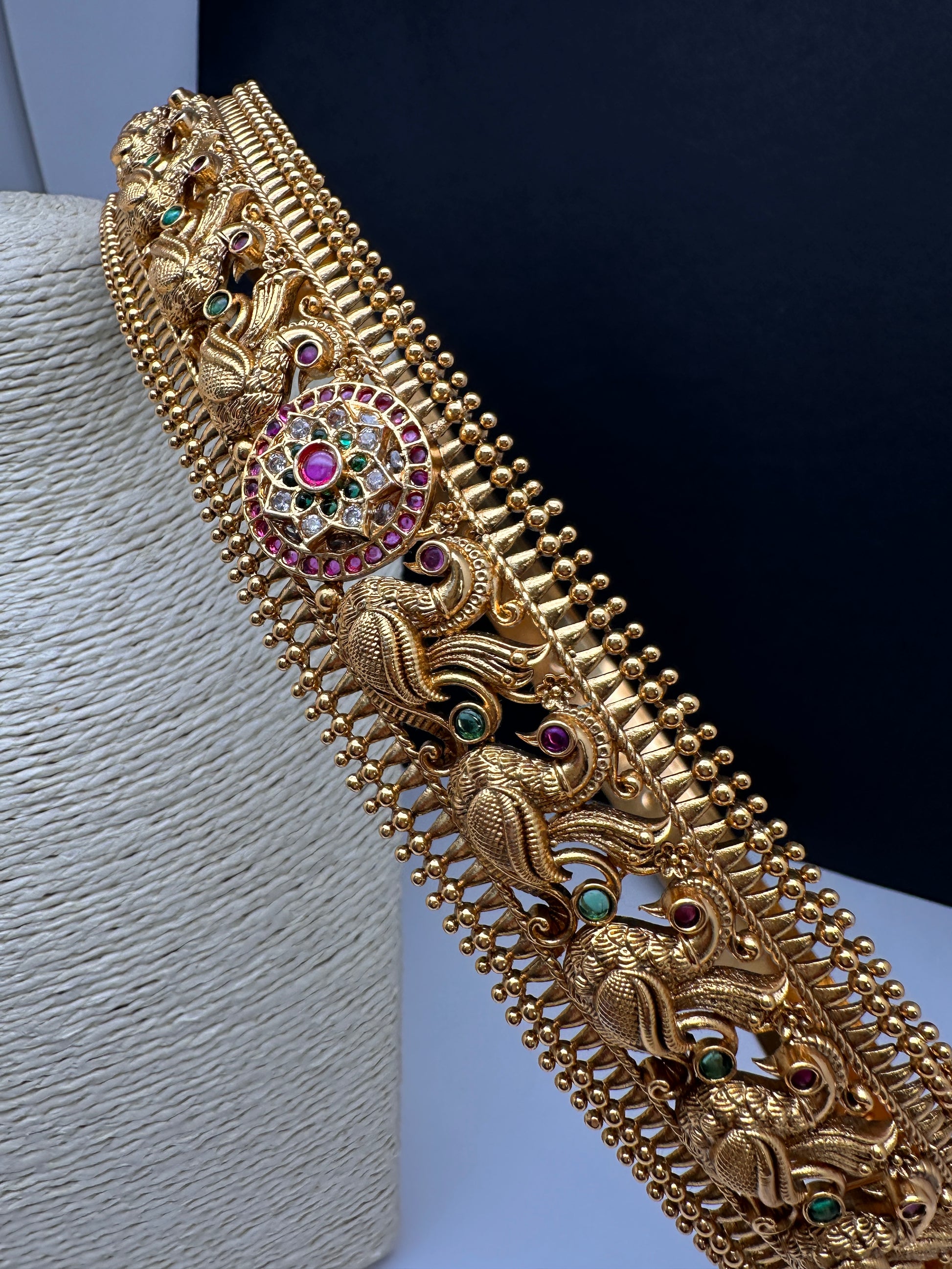 Kemp Peacock Matte Hip Belt Vaddanam Kamarbandh - 