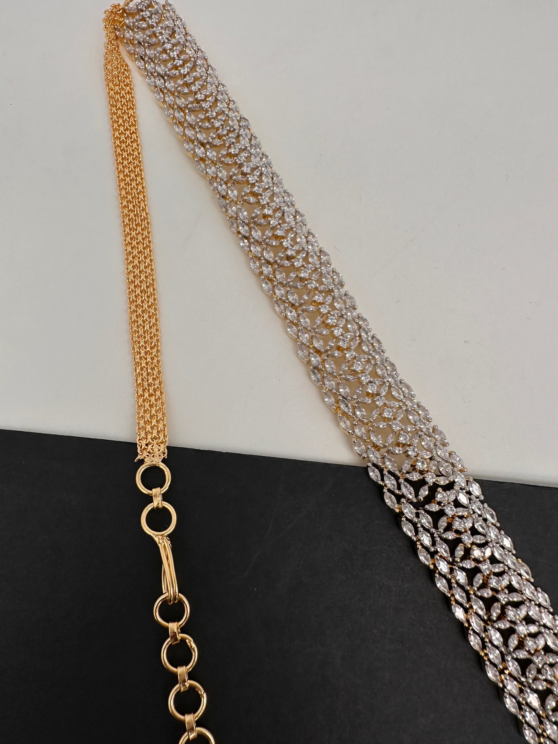 Diamond Finish Hip Chain Belt - 