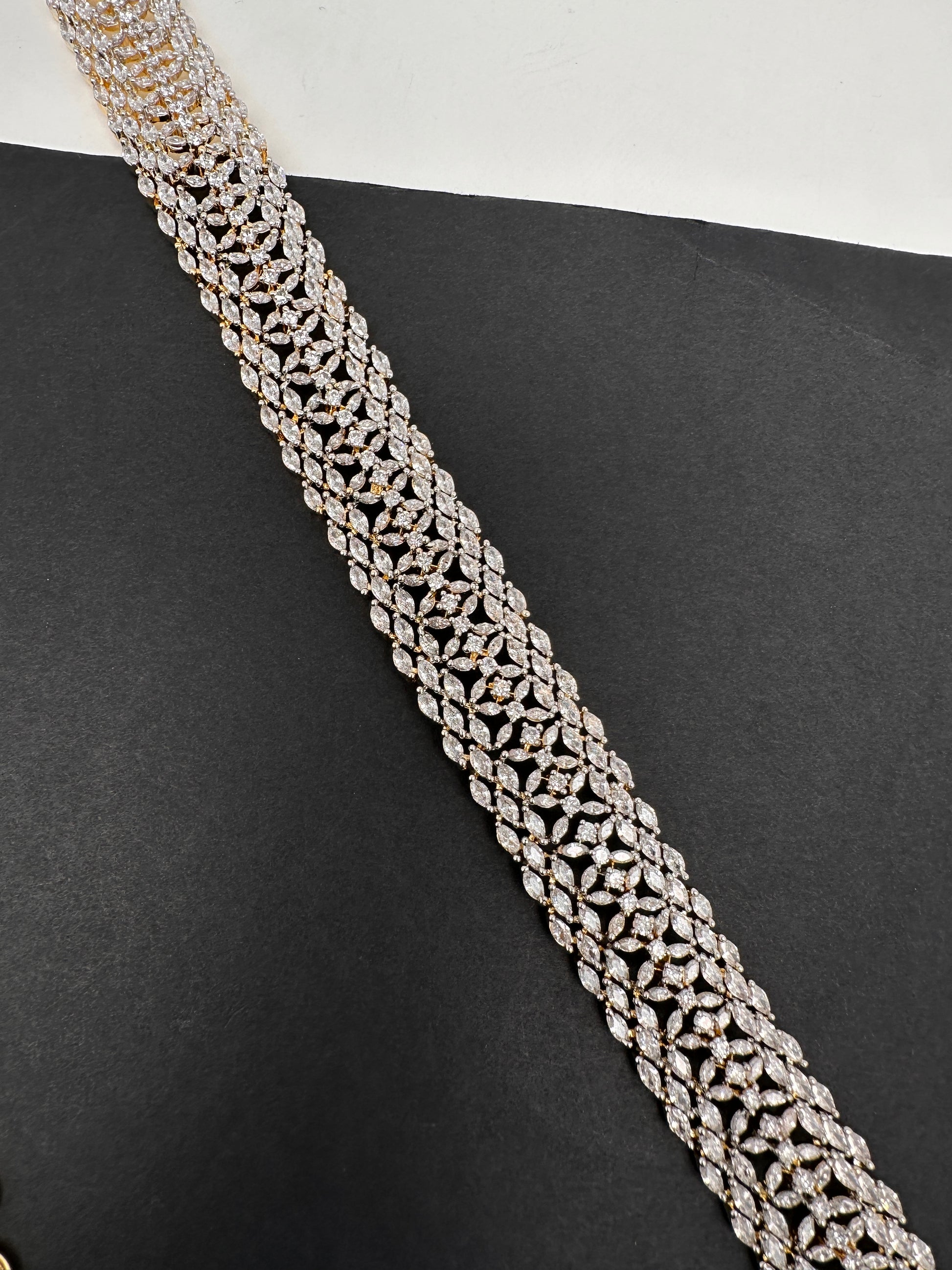 Diamond Finish Hip Chain Belt - 