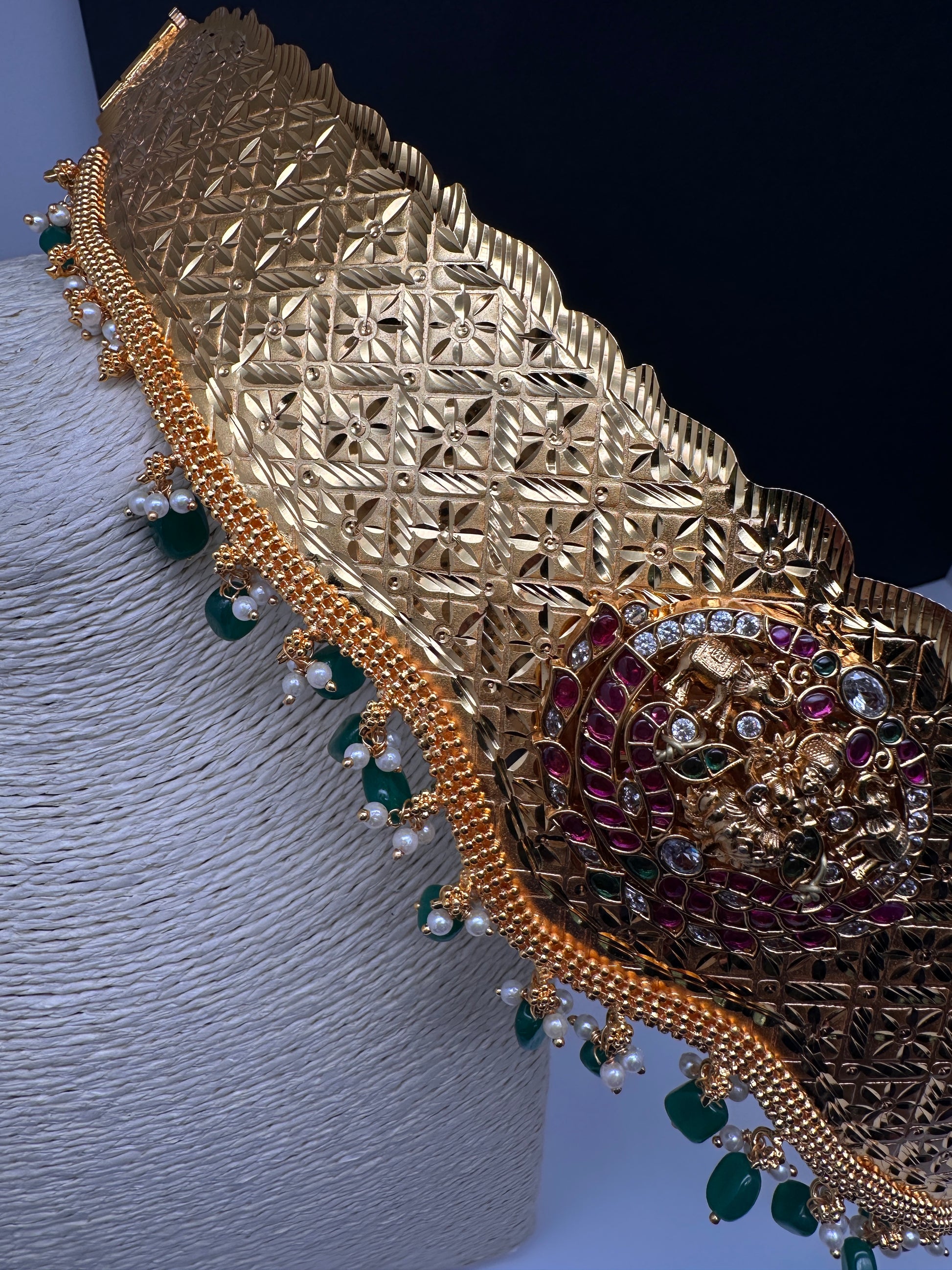 Kemp Goddess Lakshmi Pendent Self Design Kamarband Hip Belt - 