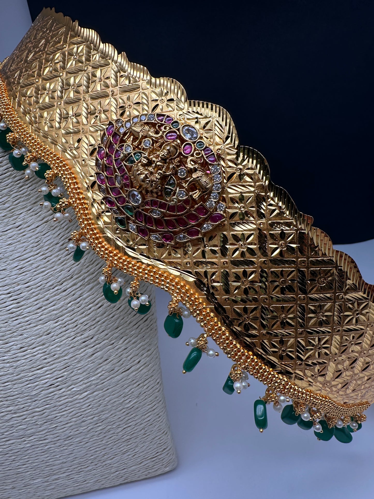 Kemp Goddess Lakshmi Pendent Self Design Kamarband Hip Belt - 