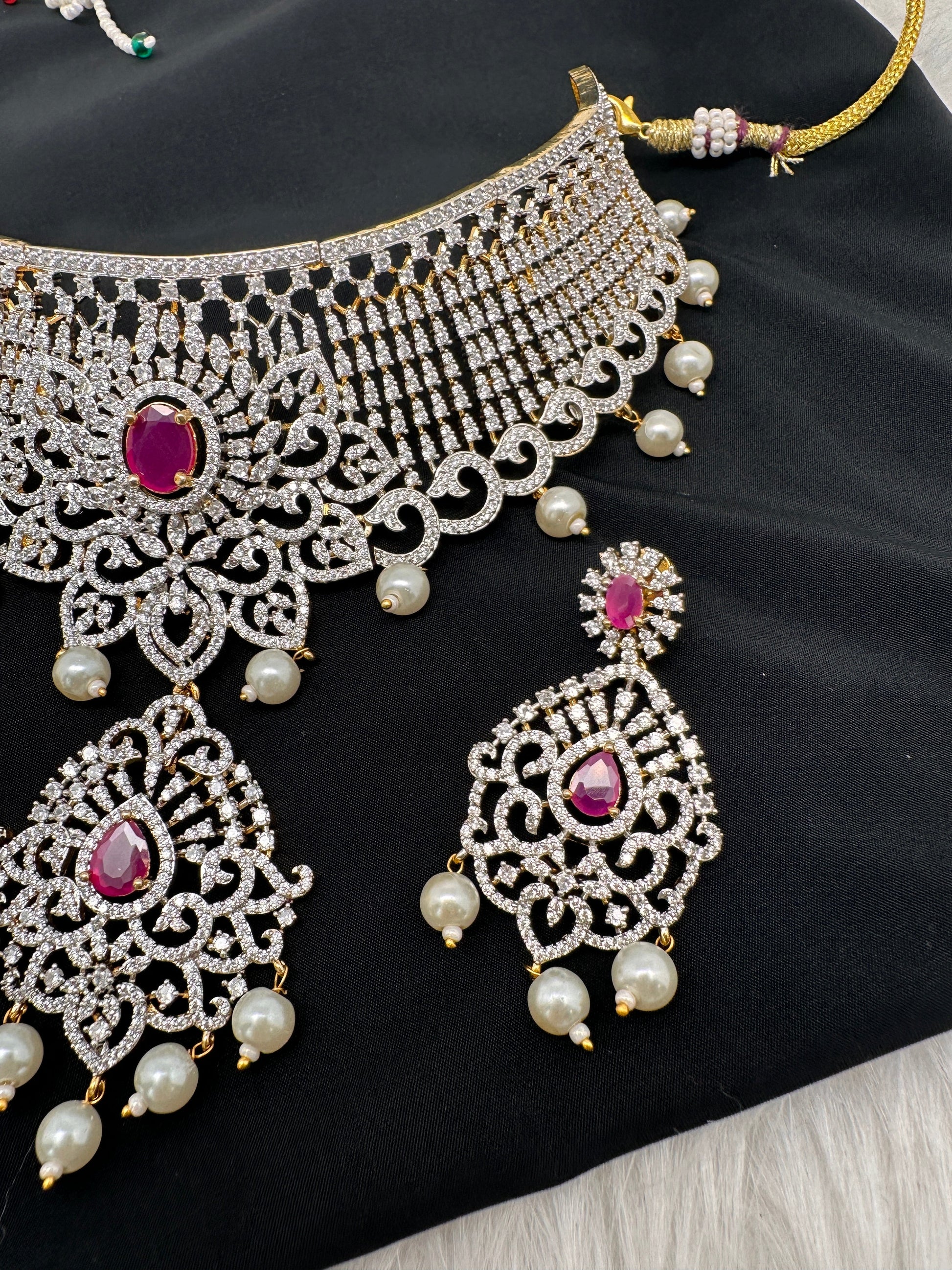 AD Diamond Finish Choker - Red
