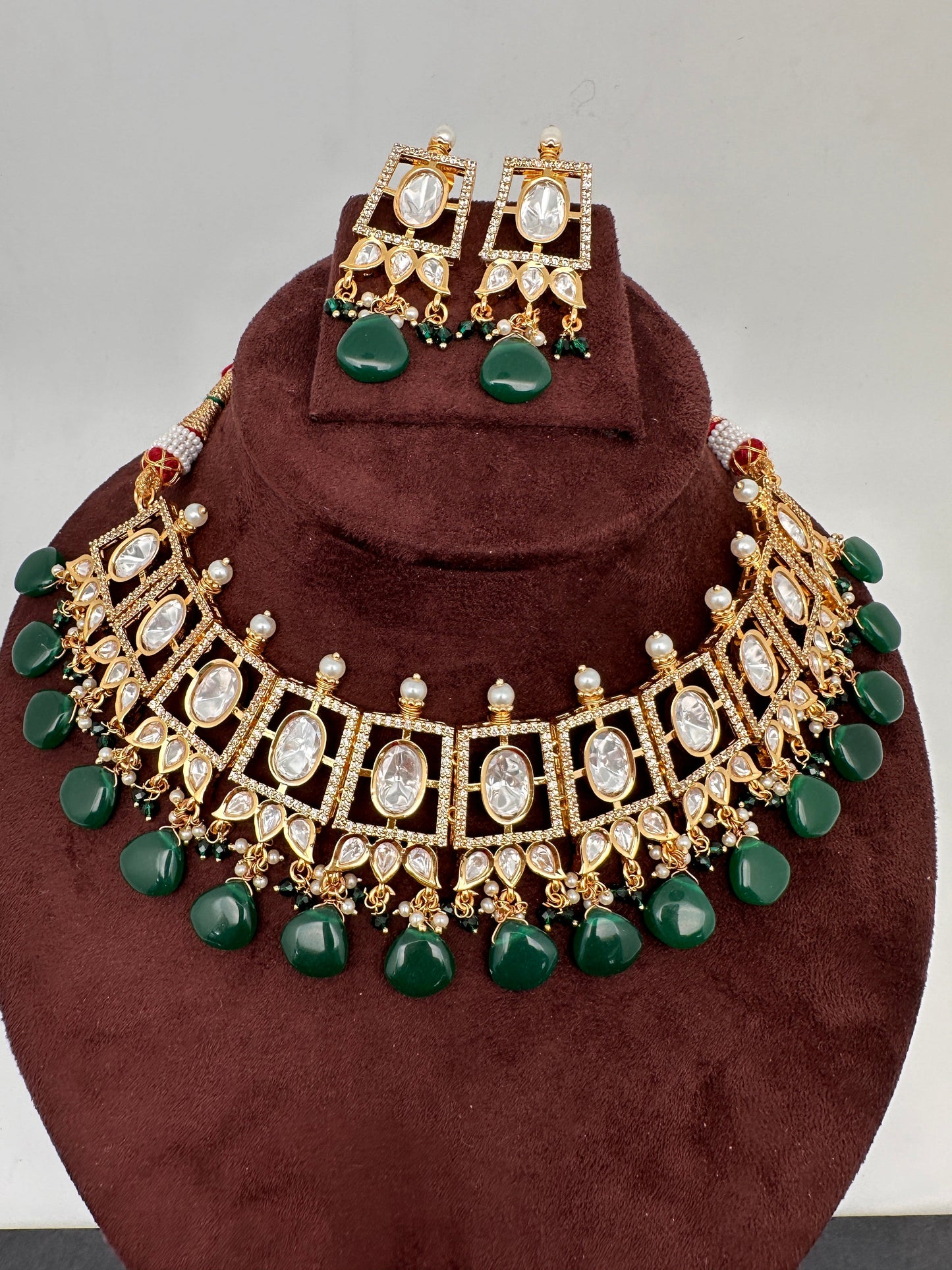 Moissanite Green Choker