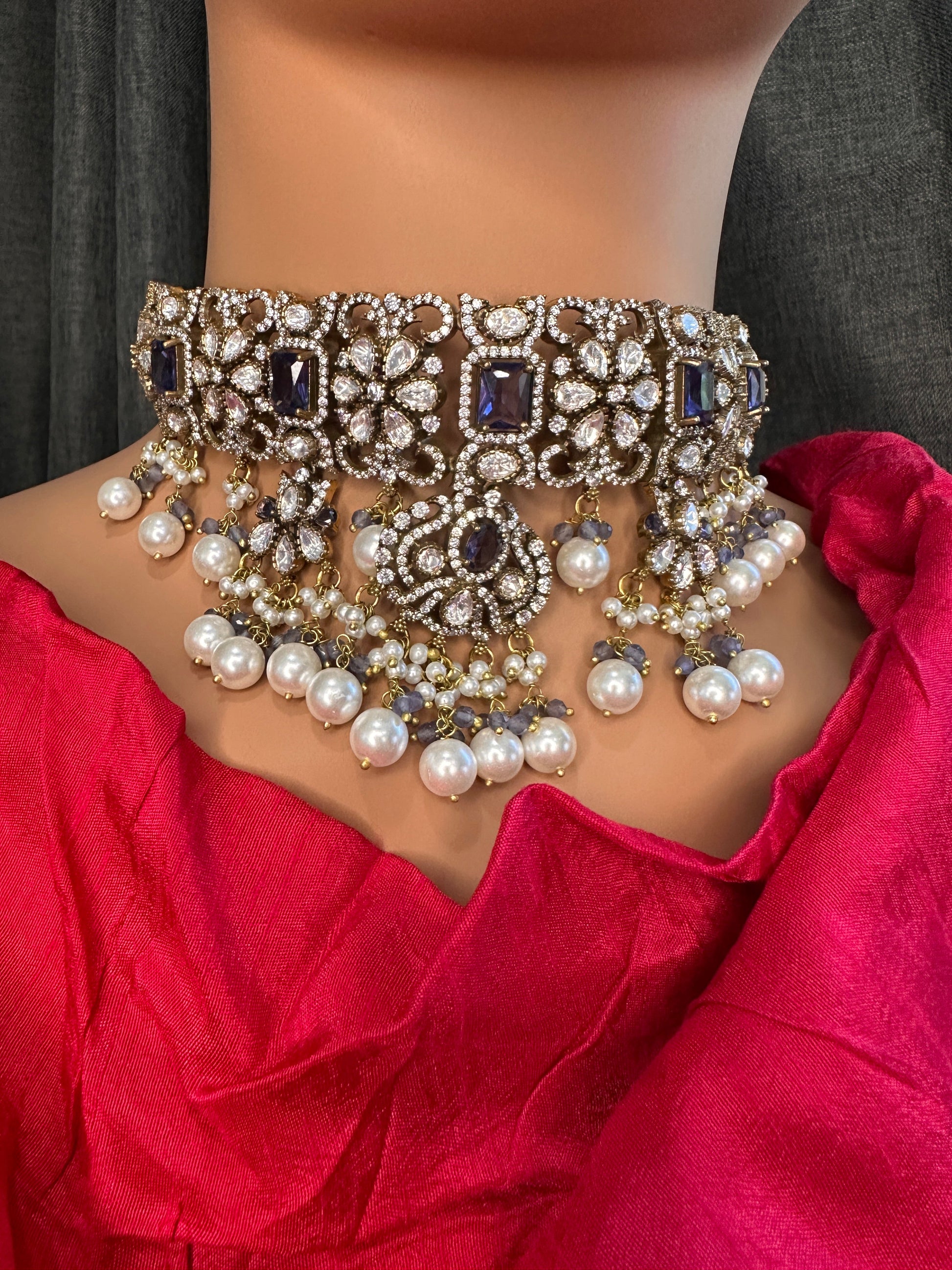 Moissanite Color Stone Victorian Pearls Neckline Choker - purple